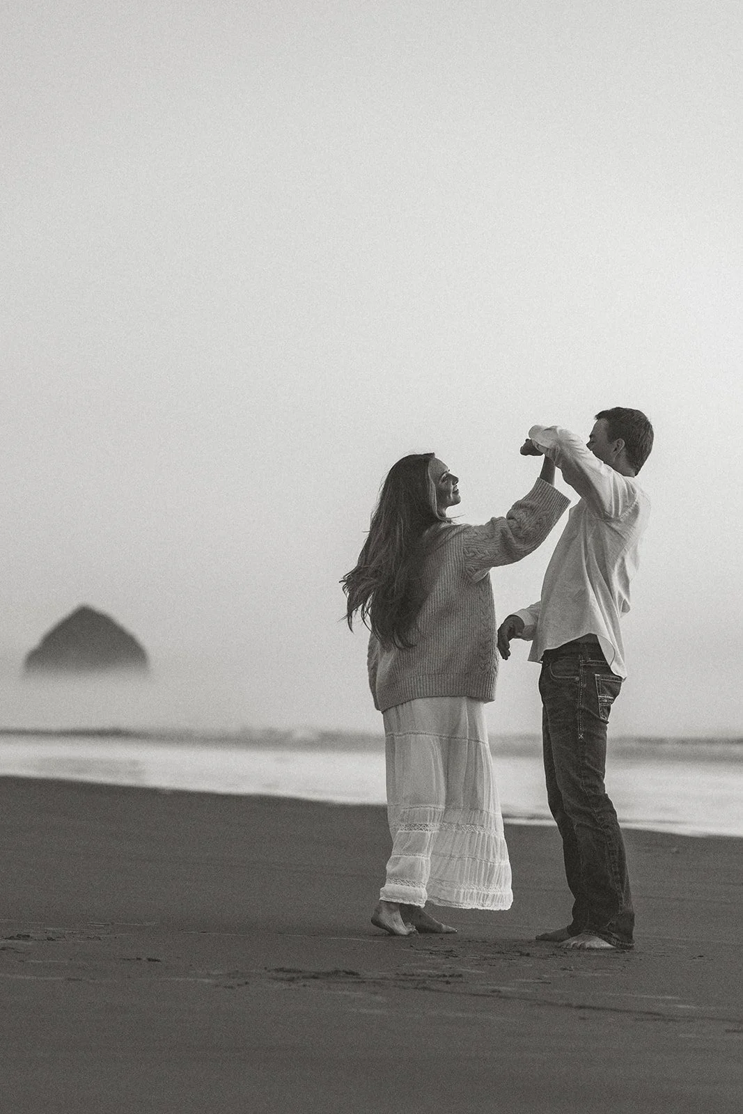 cannon-beach-engagement-photographer-94.jpg
