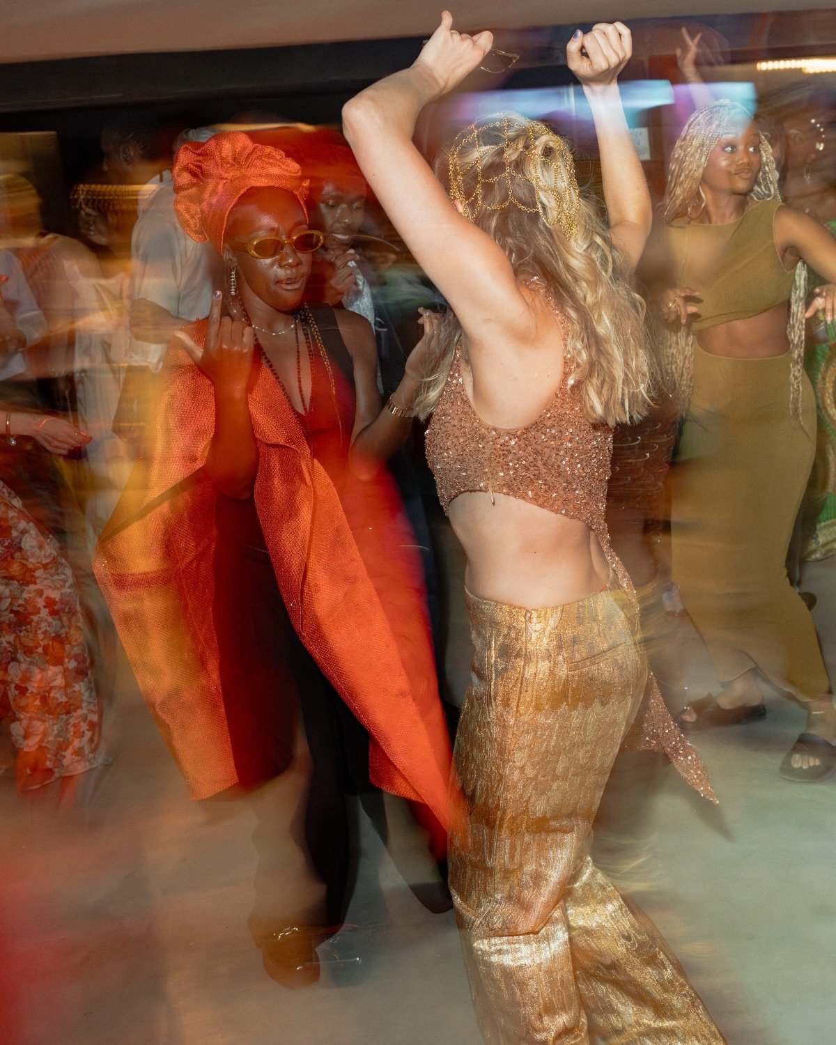 I knew Morgan and Kim&rsquo;s Joshua Tree wedding was going to be epic before the party even started because every single guest looked like they were heading to the coolest rooftop party you&rsquo;ve ever seen. Sequins, color, sunglasses, statement b