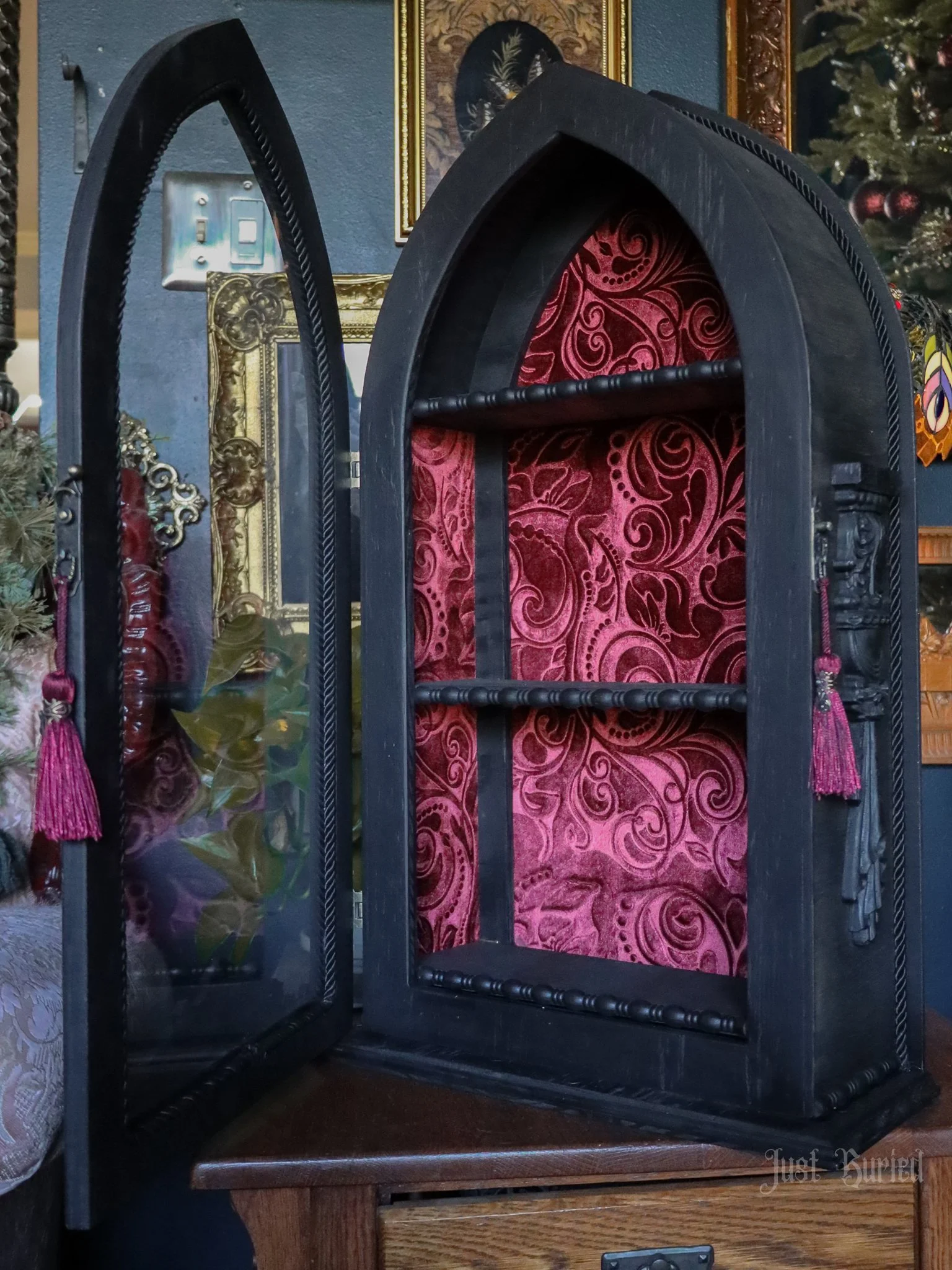 cathedral curio-5.jpg