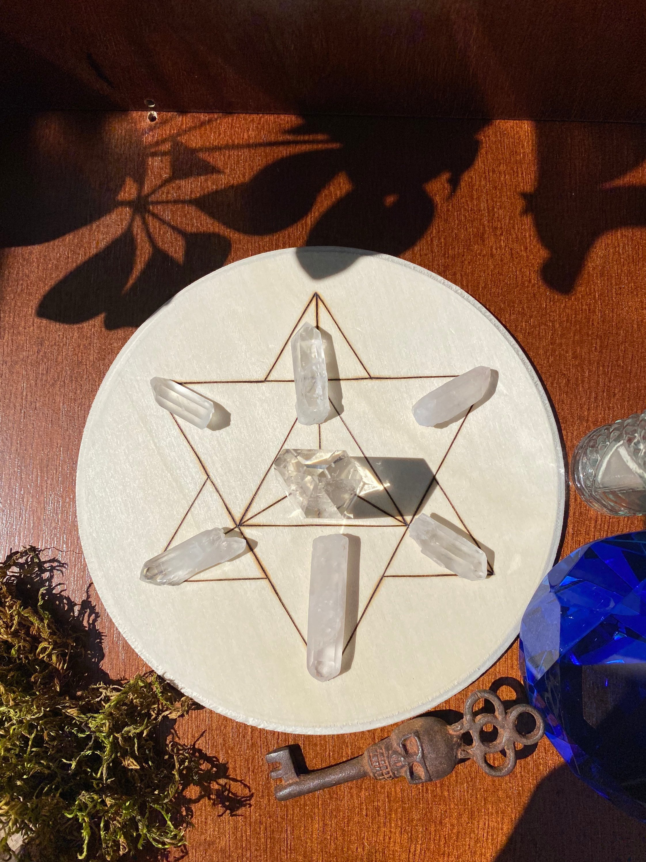https://i.etsystatic.com/30323364/r/il/bd51bb/3832082085/il_fullxfull.3832082085_bjxv.jpg