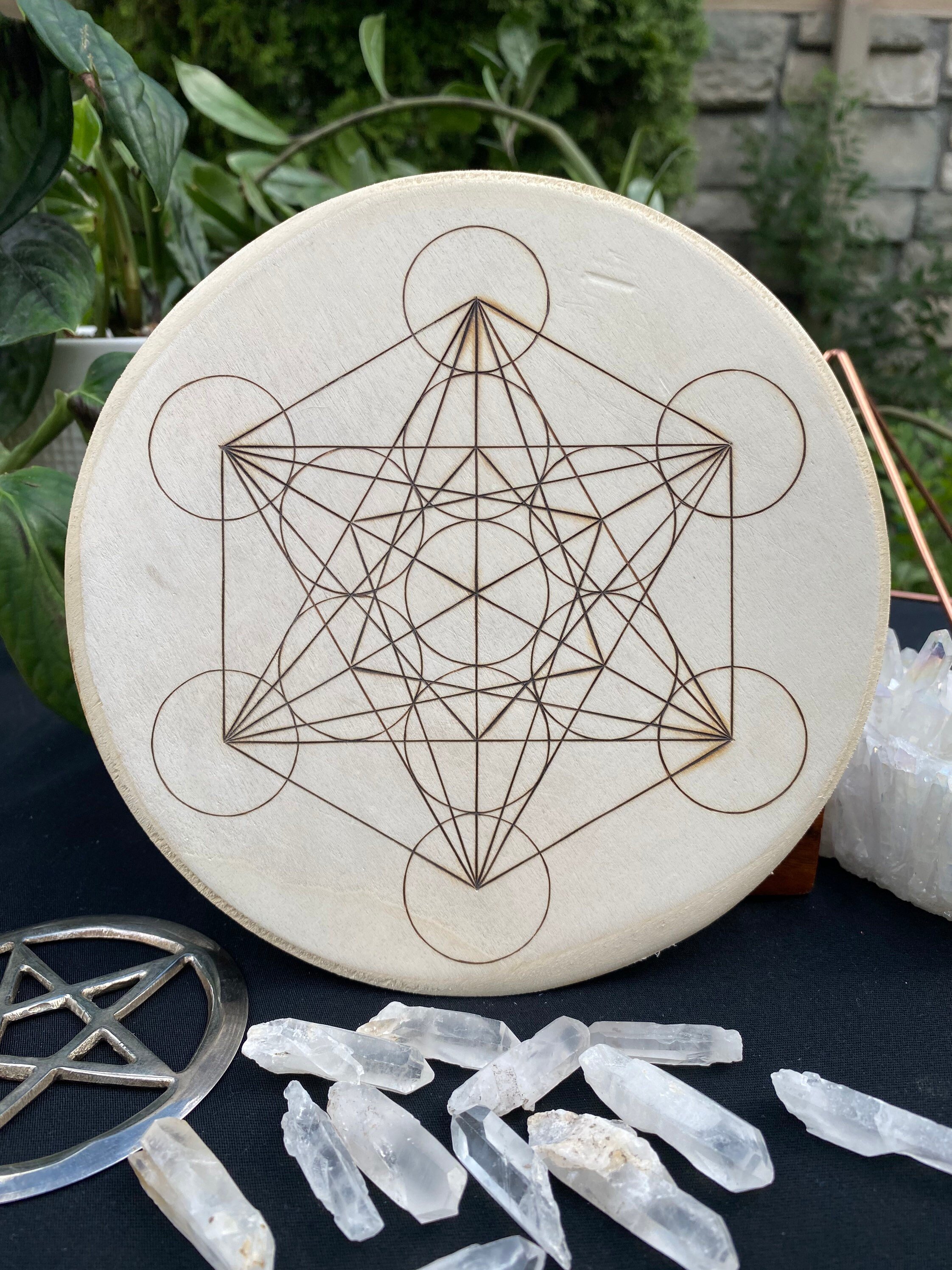 https://i.etsystatic.com/30323364/r/il/b278a9/4020860002/il_fullxfull.4020860002_ckjq.jpg