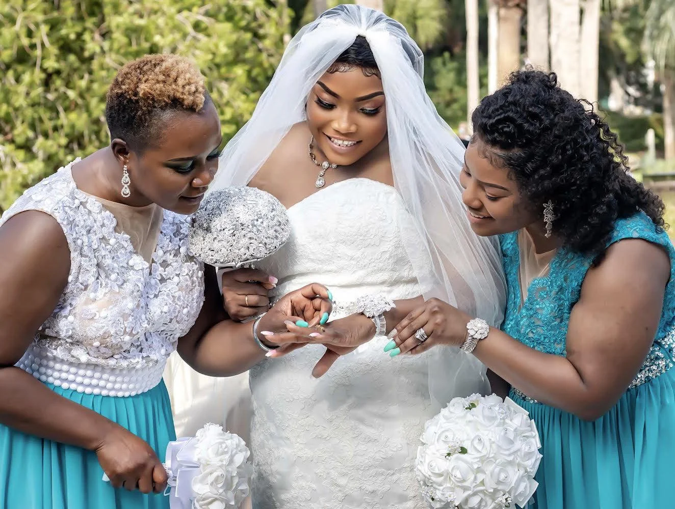 270575020_1099863464120327_1359035548973962058_n (1).jpg