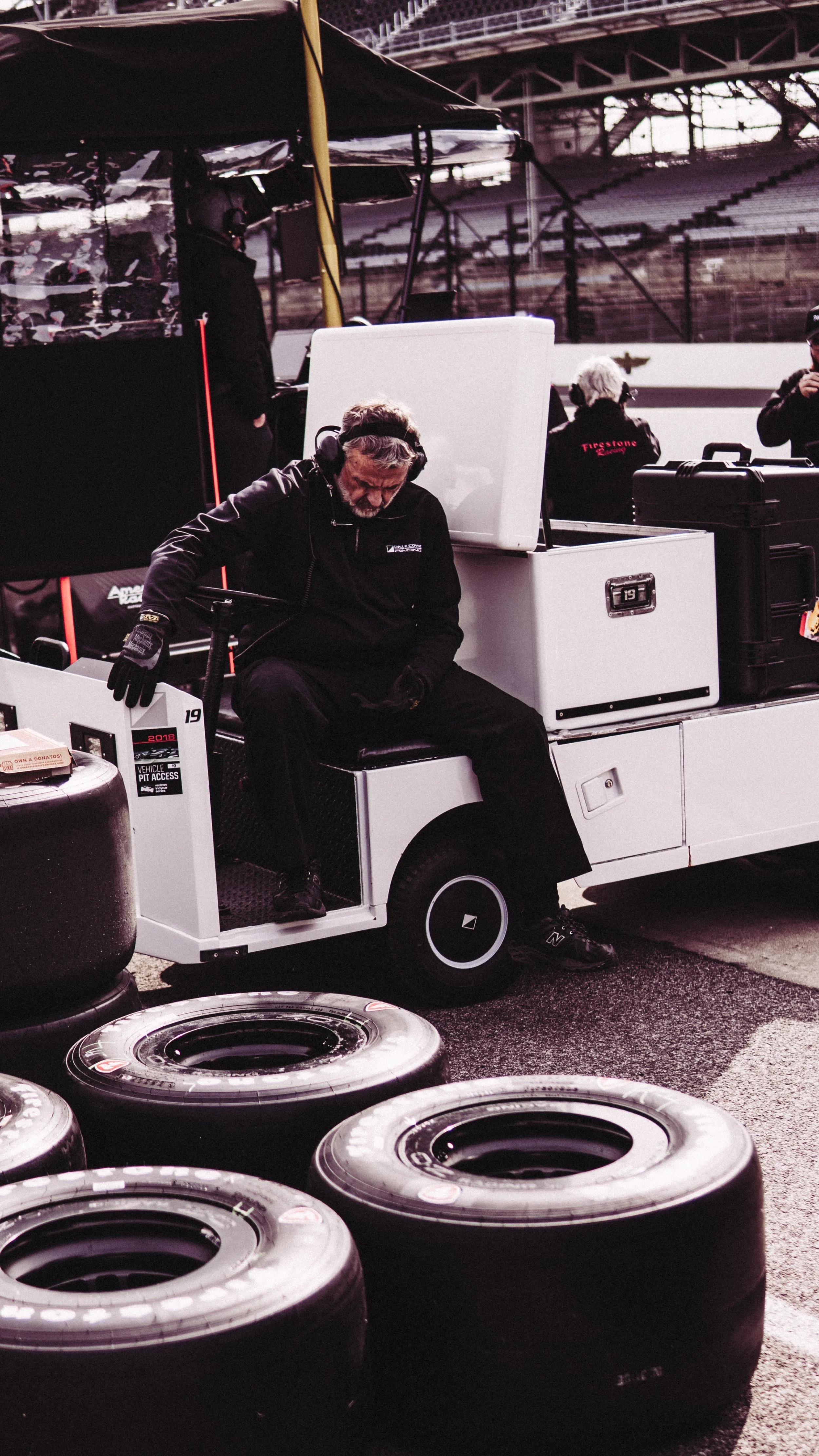 INDYCAR_FITTIPALDI-8.jpg