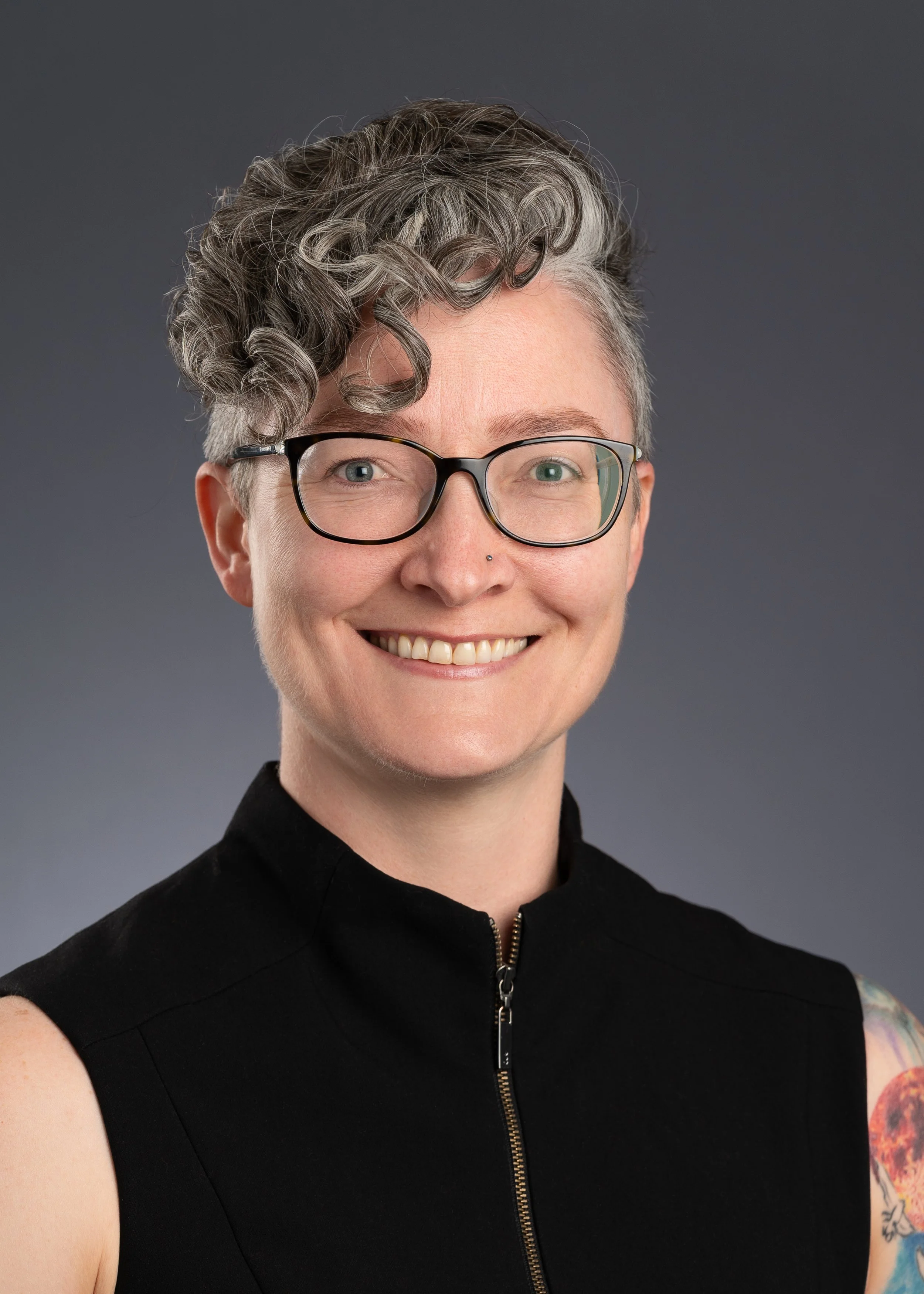 Shannon Zimmerman Headshot