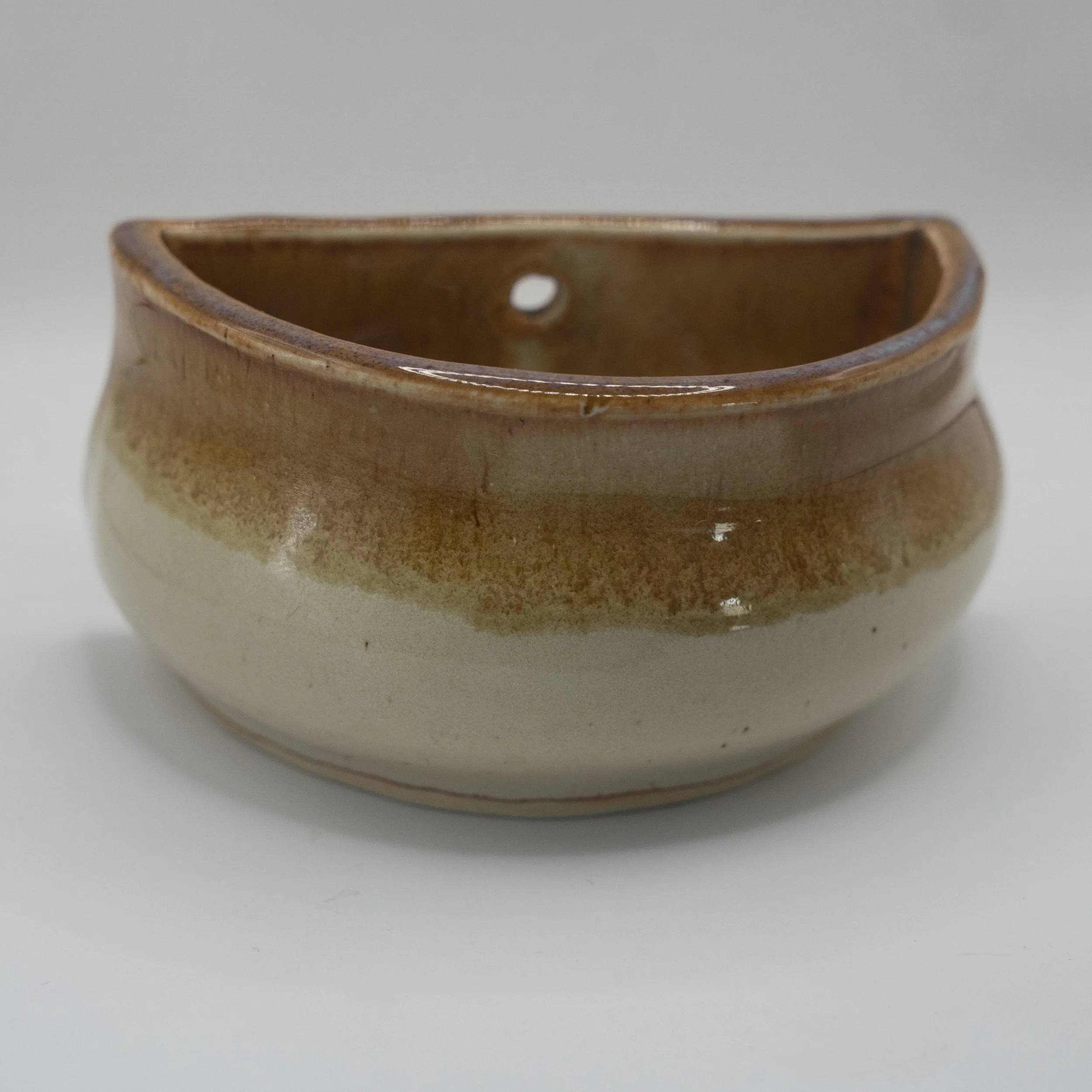 Honey White Wall Planter