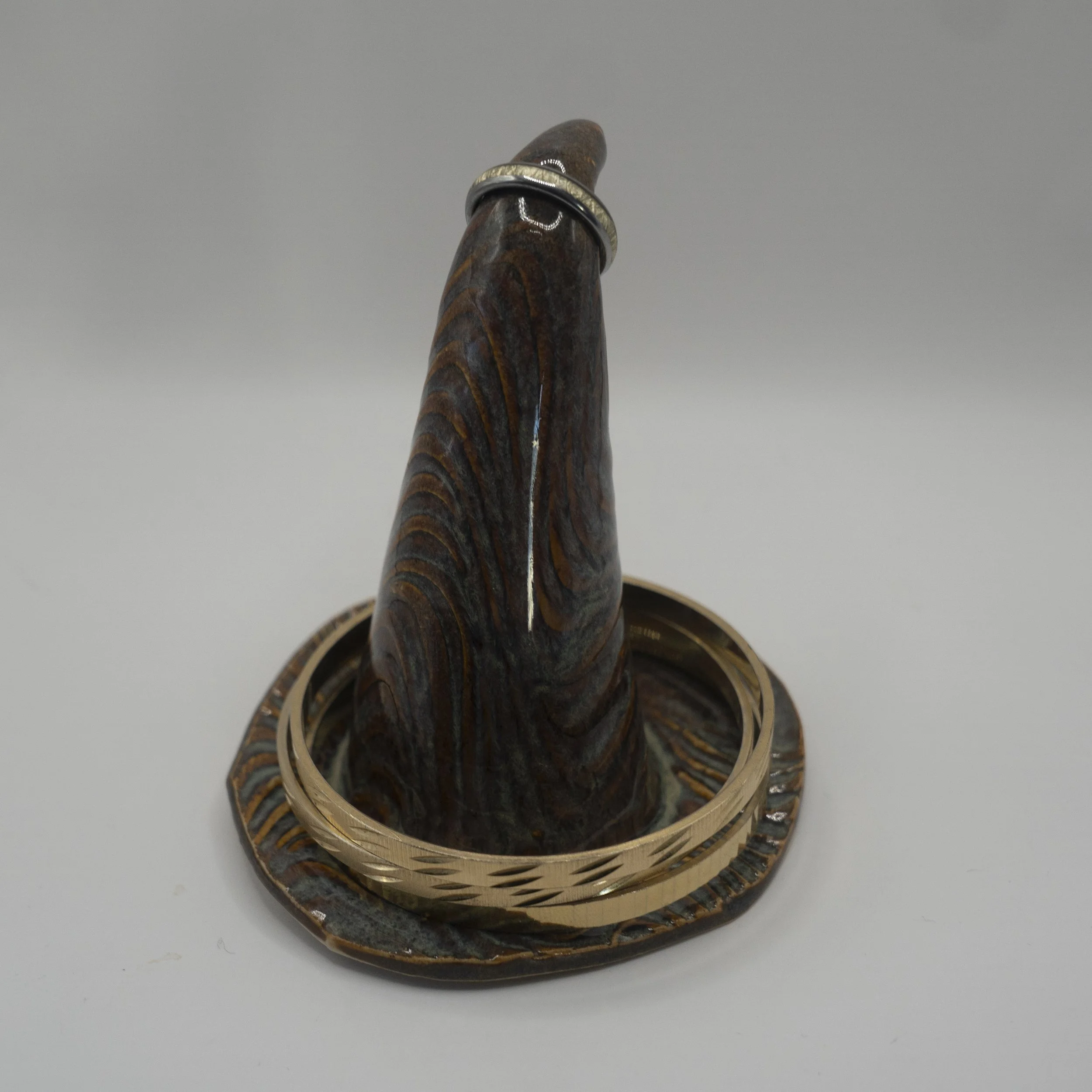 Magic Hat Jewelry Holders