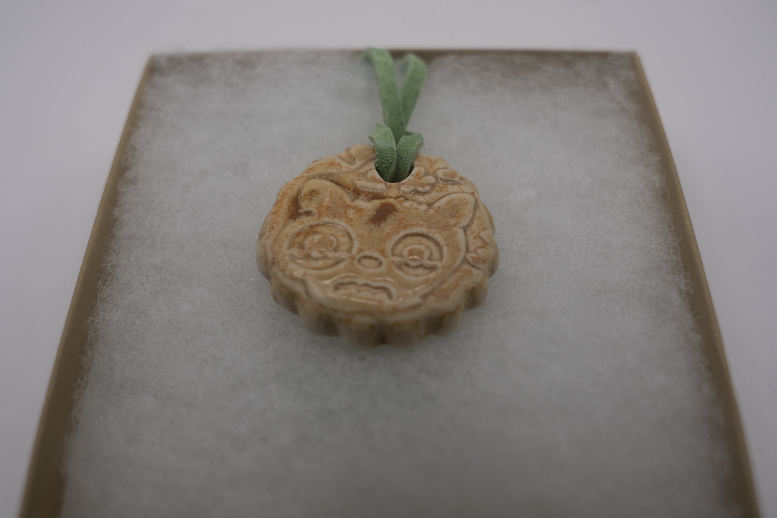 Cat Attitude Pendant: Friendly, Smug, Scared, Mad & Silly