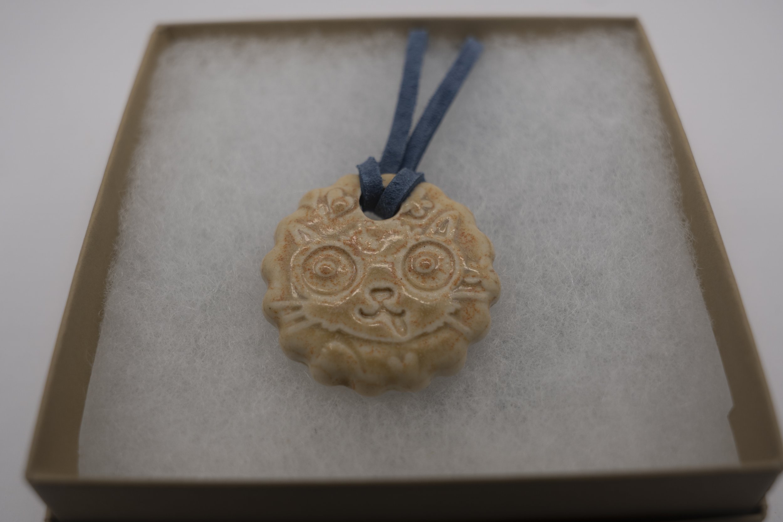 Cat Attitude Pendant: Friendly, Smug, Scared, Mad & Silly