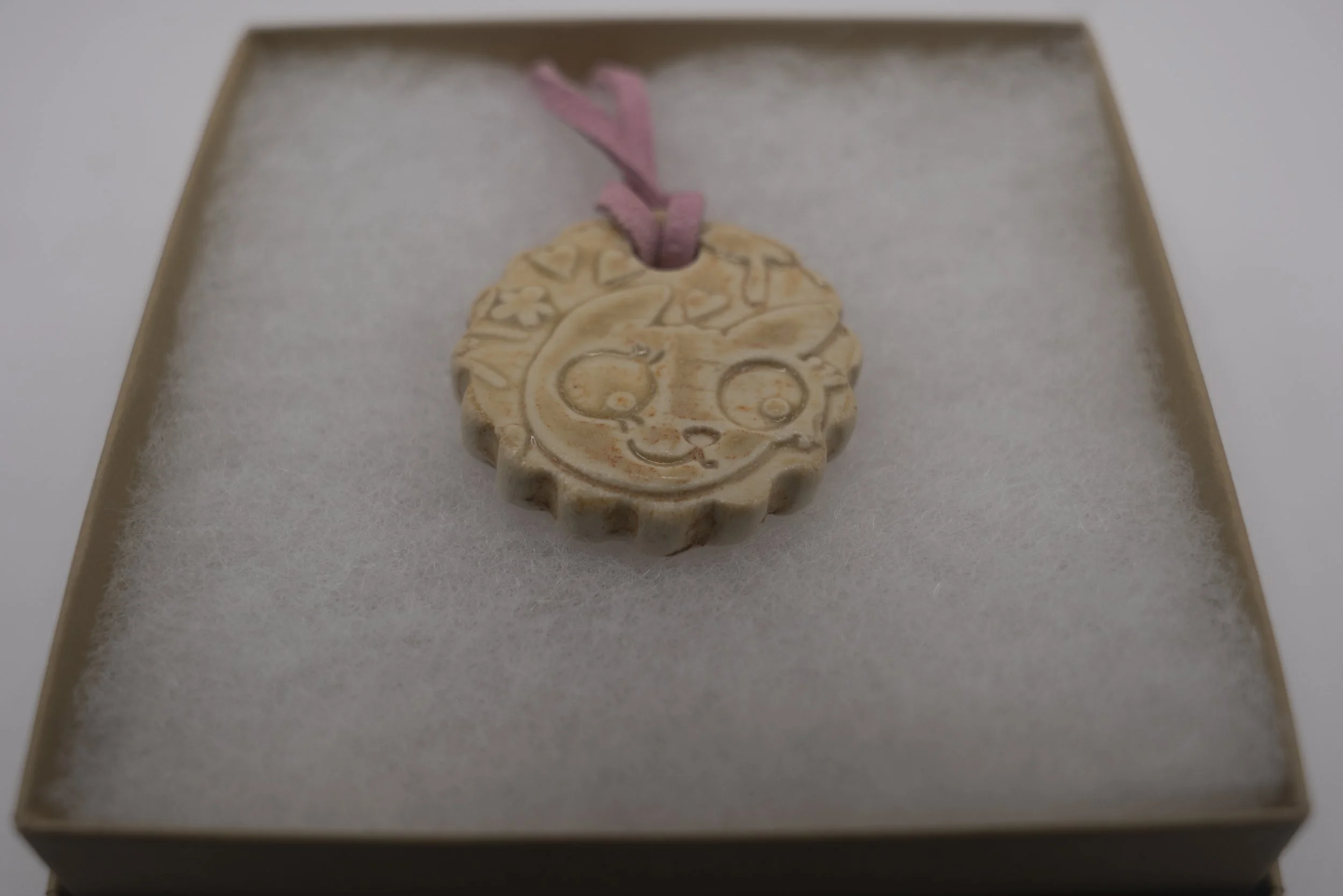 Cat Attitude Pendant: Friendly, Smug, Scared, Mad & Silly