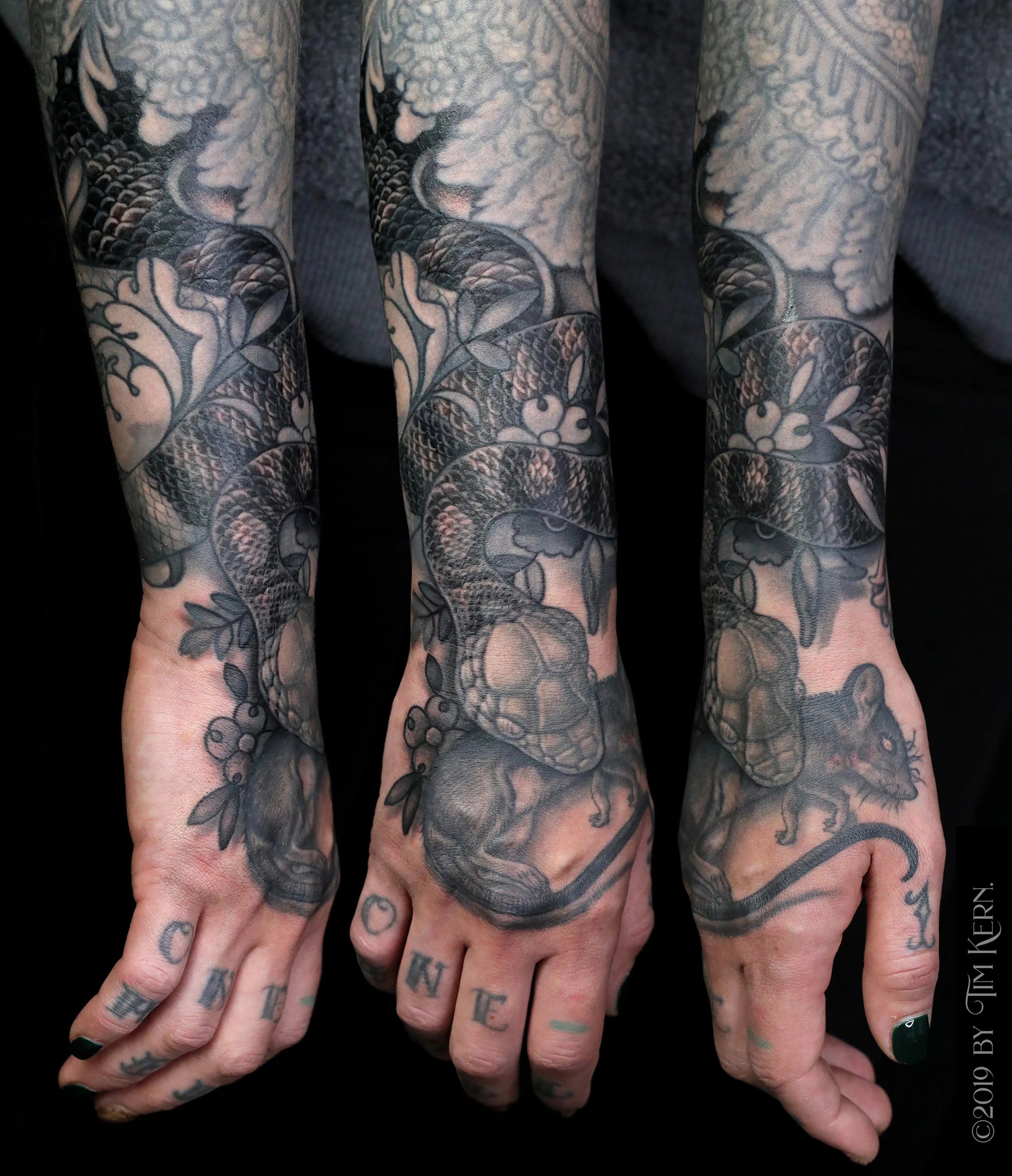 Mouse-Snake-Lace-Hand-Tattoo-copy.jpg