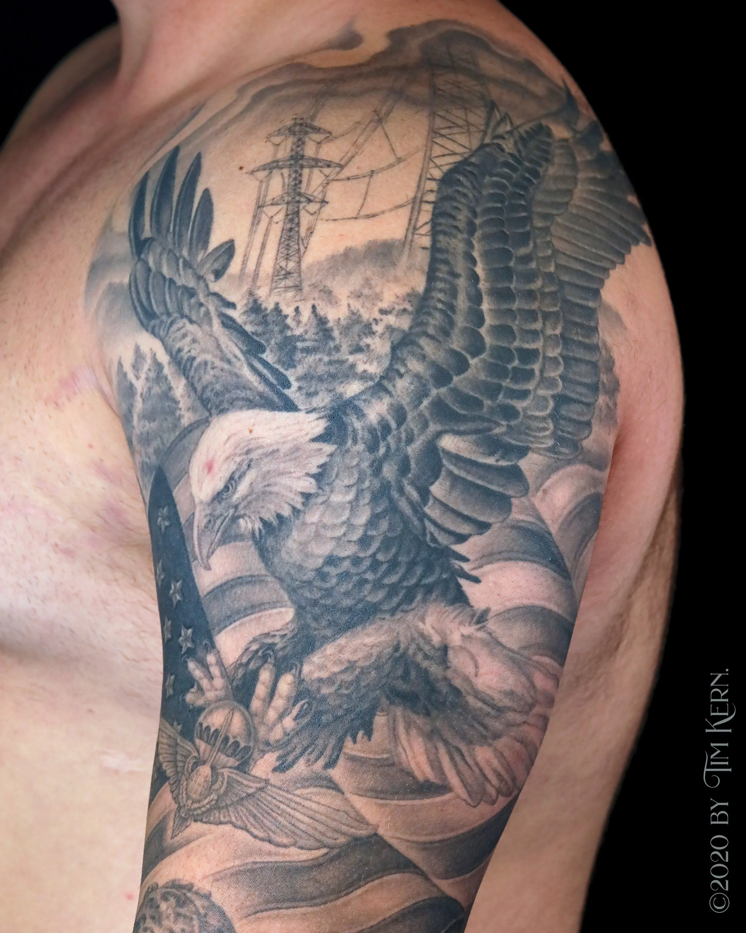 Family-Veteran-Soldier-Military-Pocketwatch-Eagle-Flag-Patriotic-Memorial-Lineman-Sleeve-Realism-Tattoo3.jpg