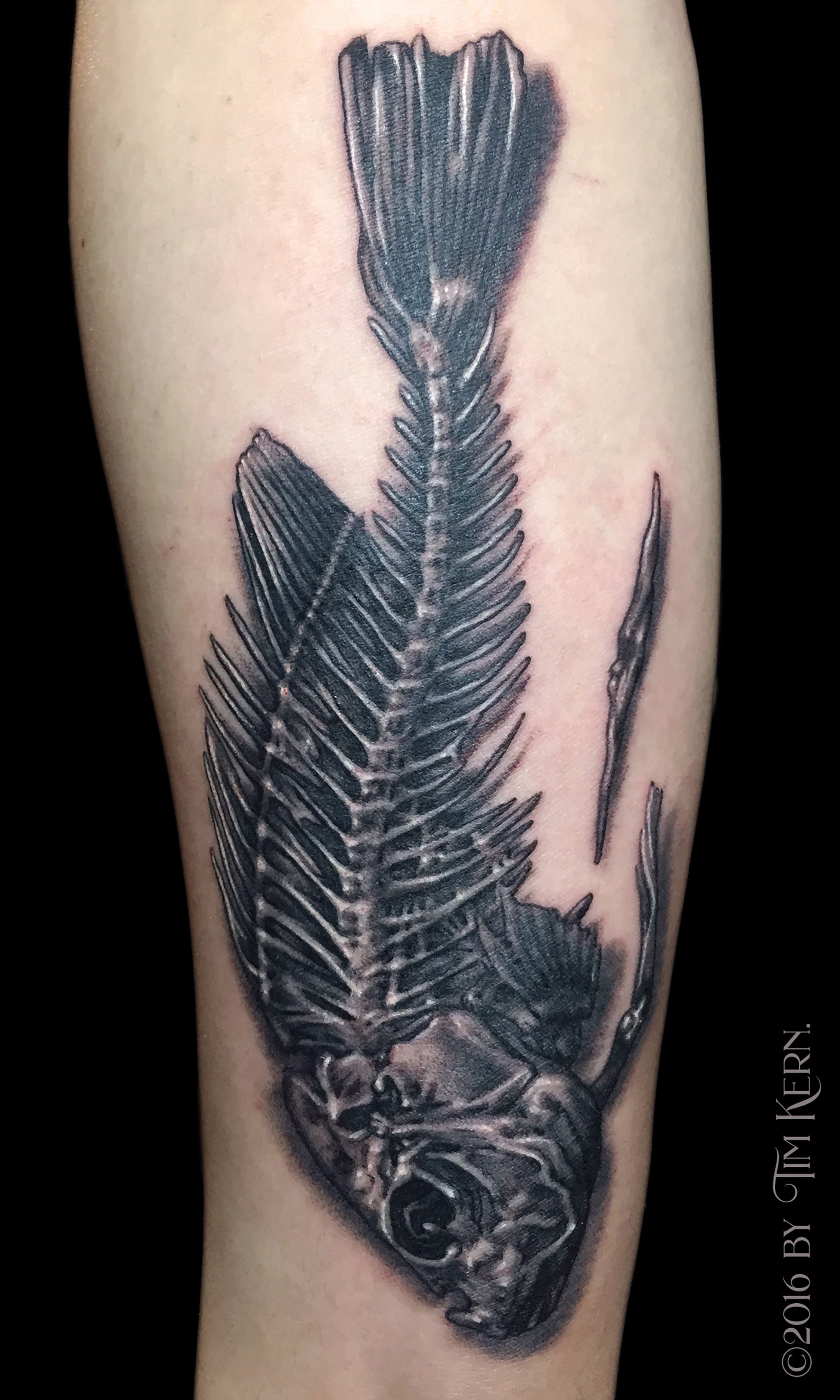 Fishbone-Fish-Skeleton-Realism-Bones-Tattoo.jpg