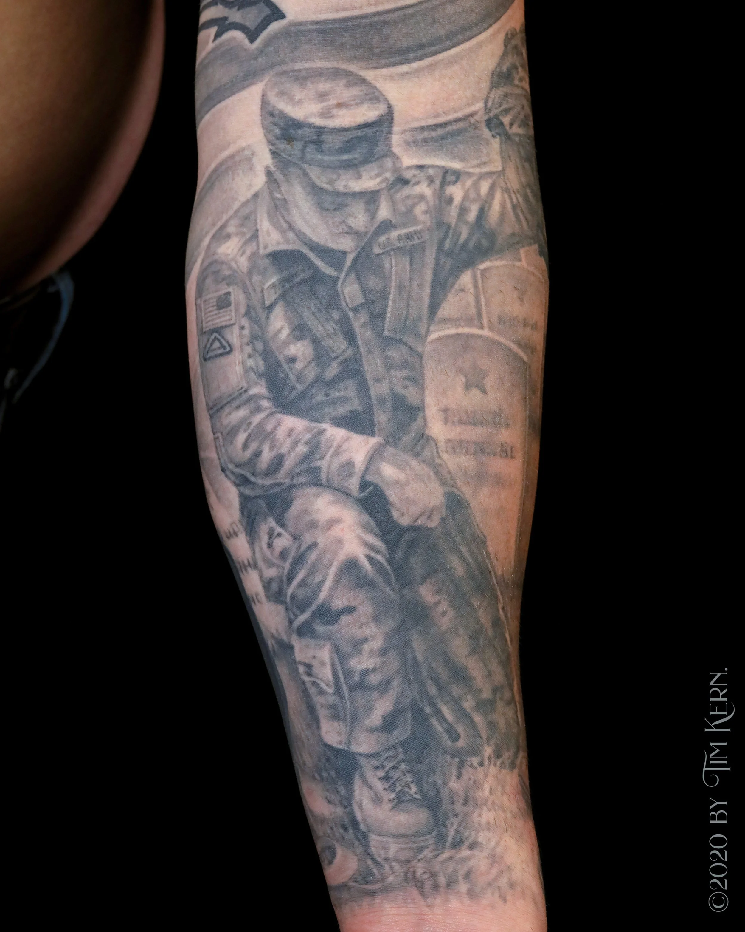 Family-Veteran-Soldier-Military-Pocketwatch-Eagle-Flag-Patriotic-Memorial-Lineman-Sleeve-Realism-Tattoo4.jpg