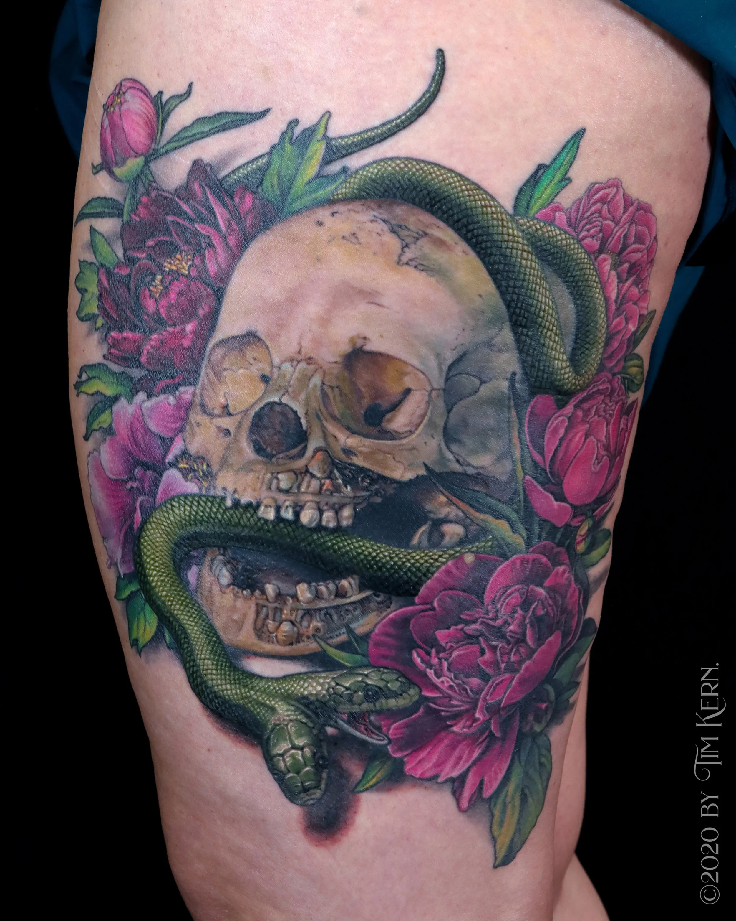 Child-Skull-Exposed-Dentition-Realism-Peony-Two-Headed-Snake-Leg-Tattoo-copy.jpg