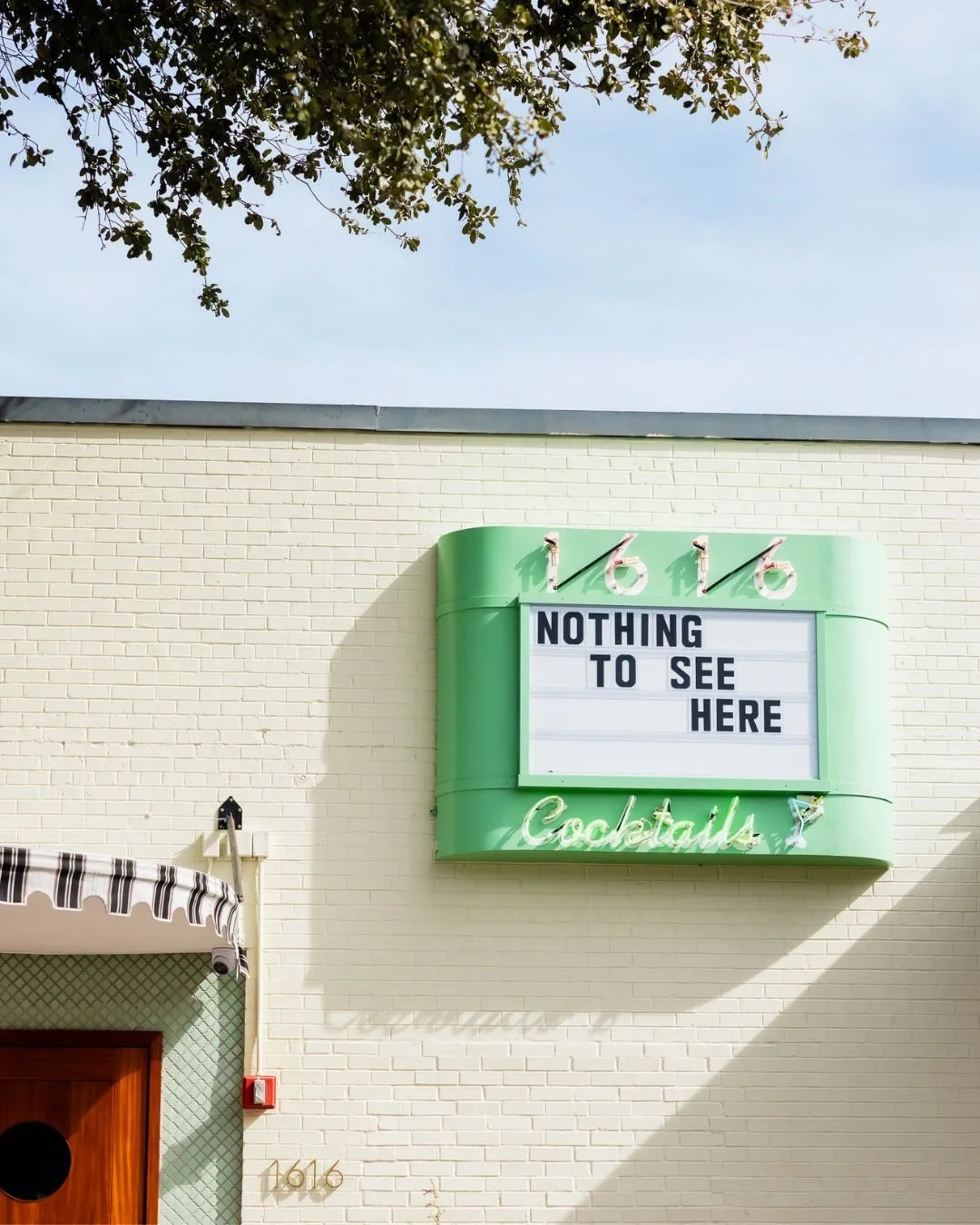 A very colorful afternoon in the #ncoclient Dallas Design District! 🎨🤍
