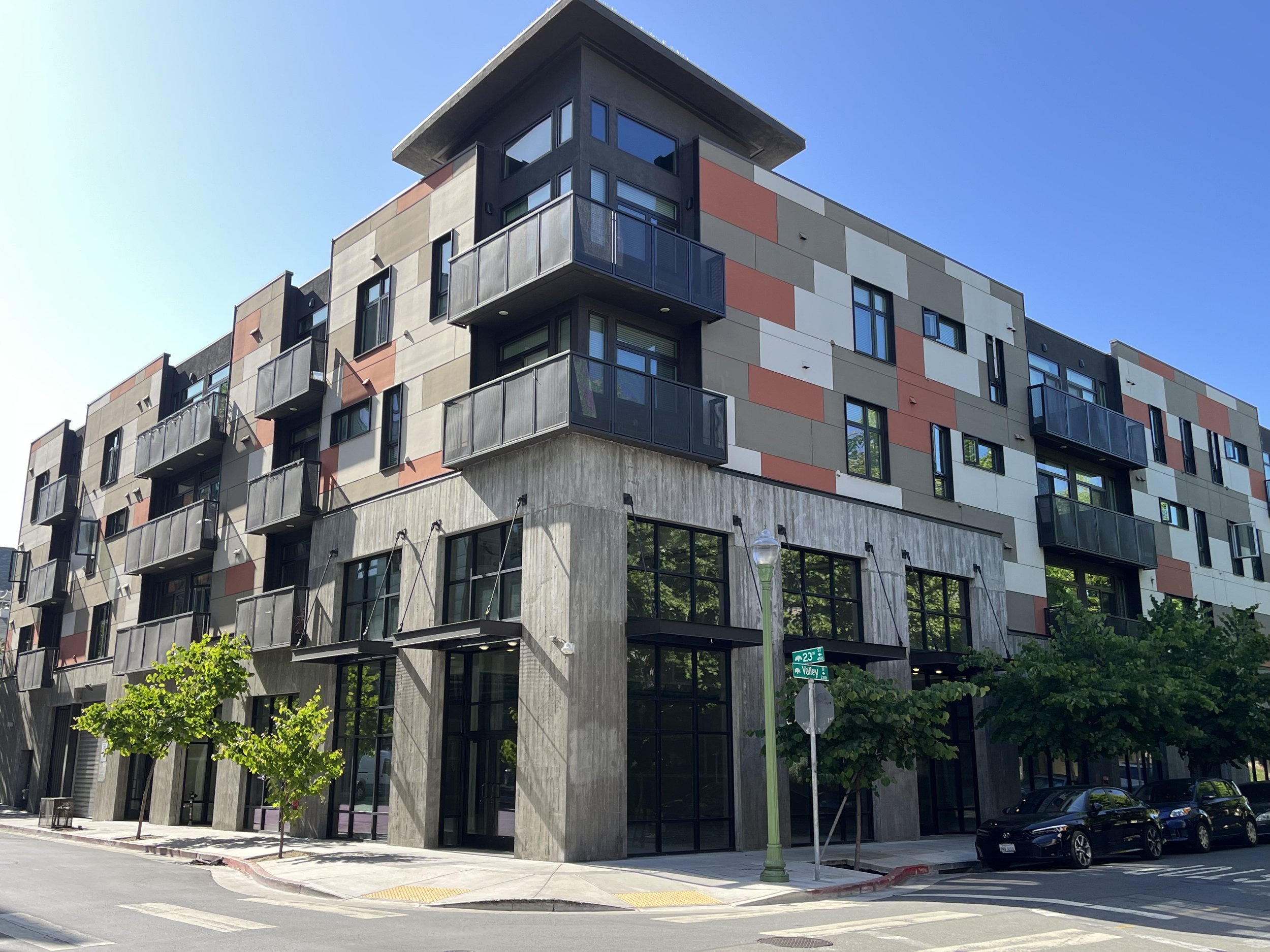 Denizen at 456 23rd Street#3,602 SF#Retail/ Fitness / Restaurant