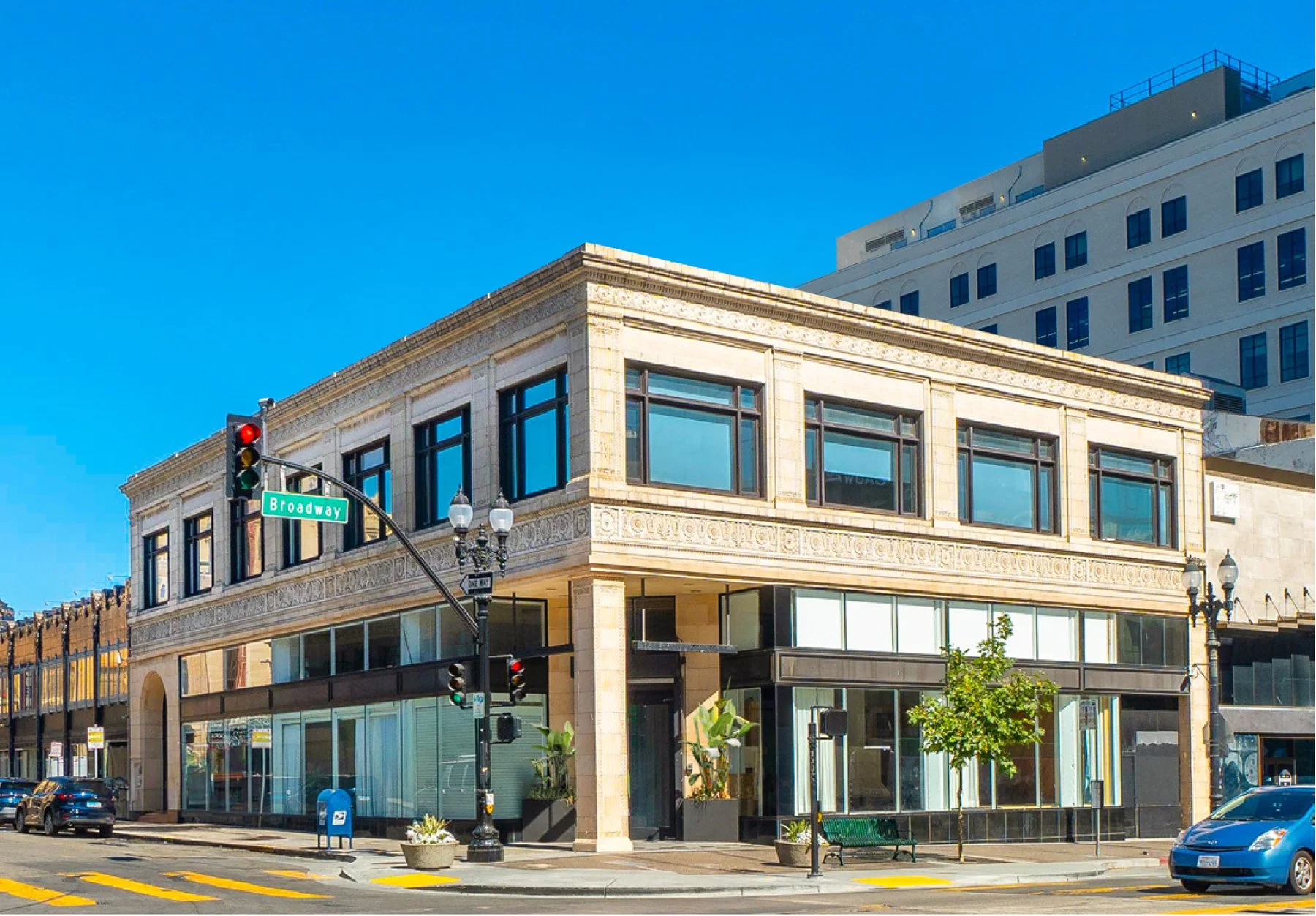 The Lyon Building 1901 Broadway#4,870 SF#2nd Gen Office