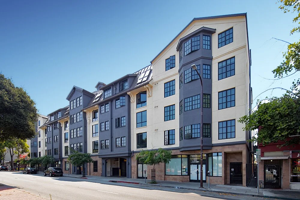 1122U at 1122 University Ave#1,716 #Retail