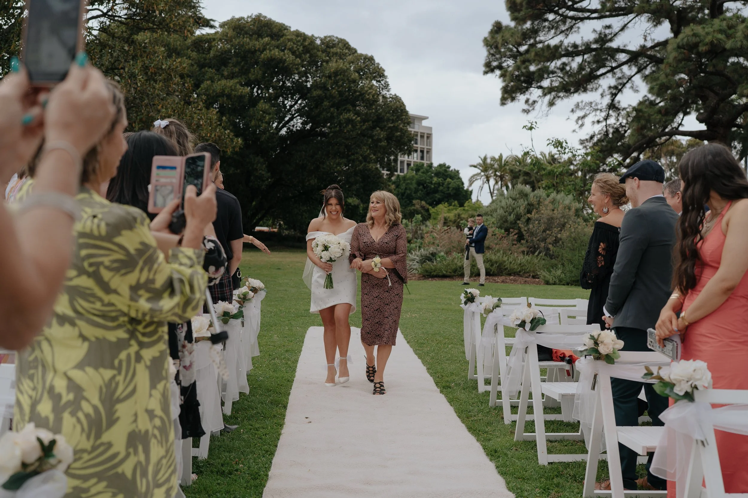 Royal-Botanic-Gardens-Melbourne-Wedding-Tenille-Nathan-1-3.jpg