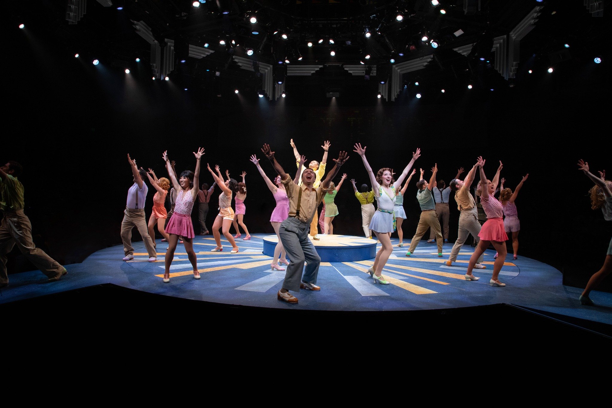 42nd-Street-Production-Photo-1.jpg