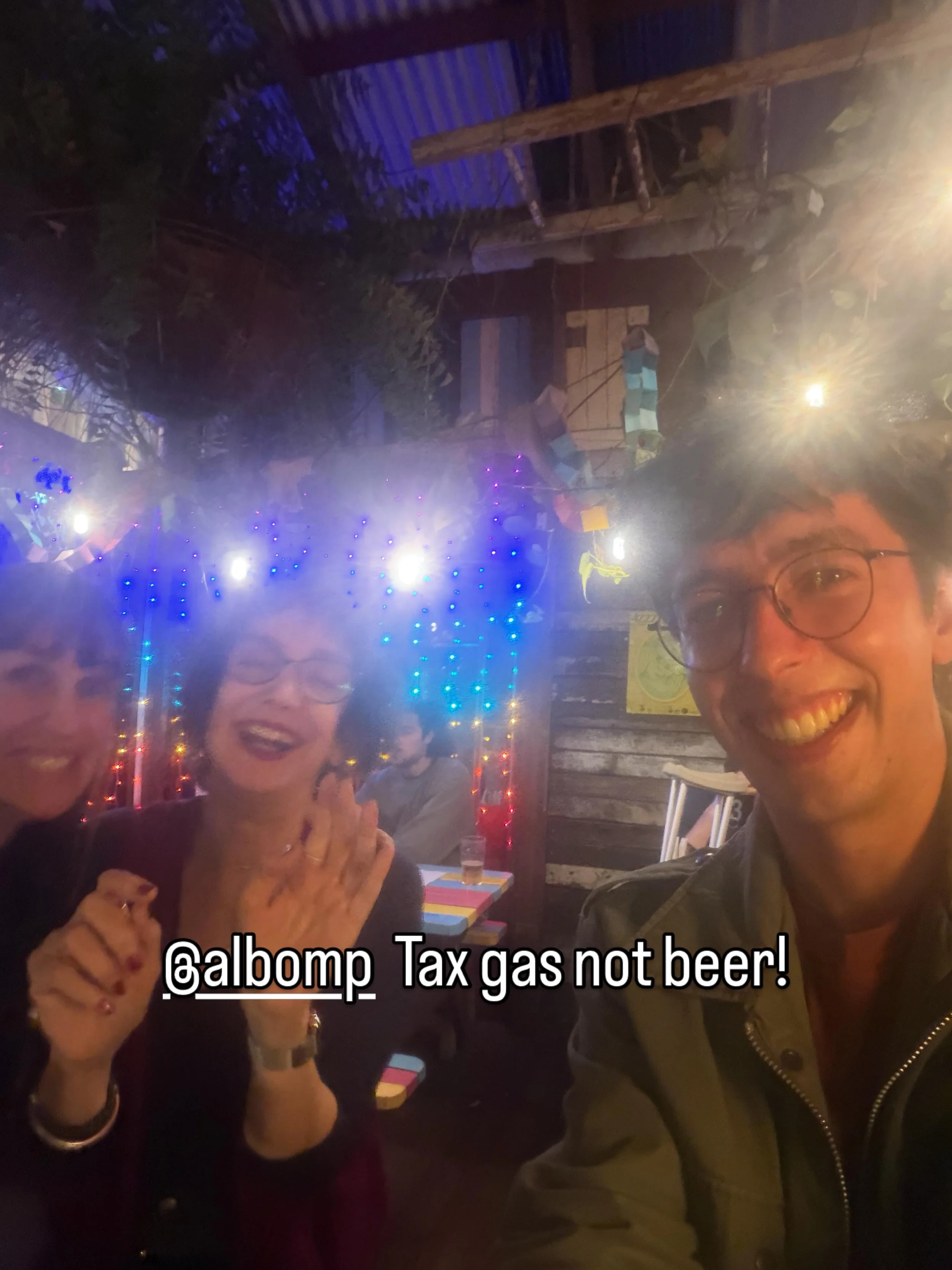 Tax gas not beer. With Australian Conservation Foundation at The Burrow @fern.shelly @theburrowwestend