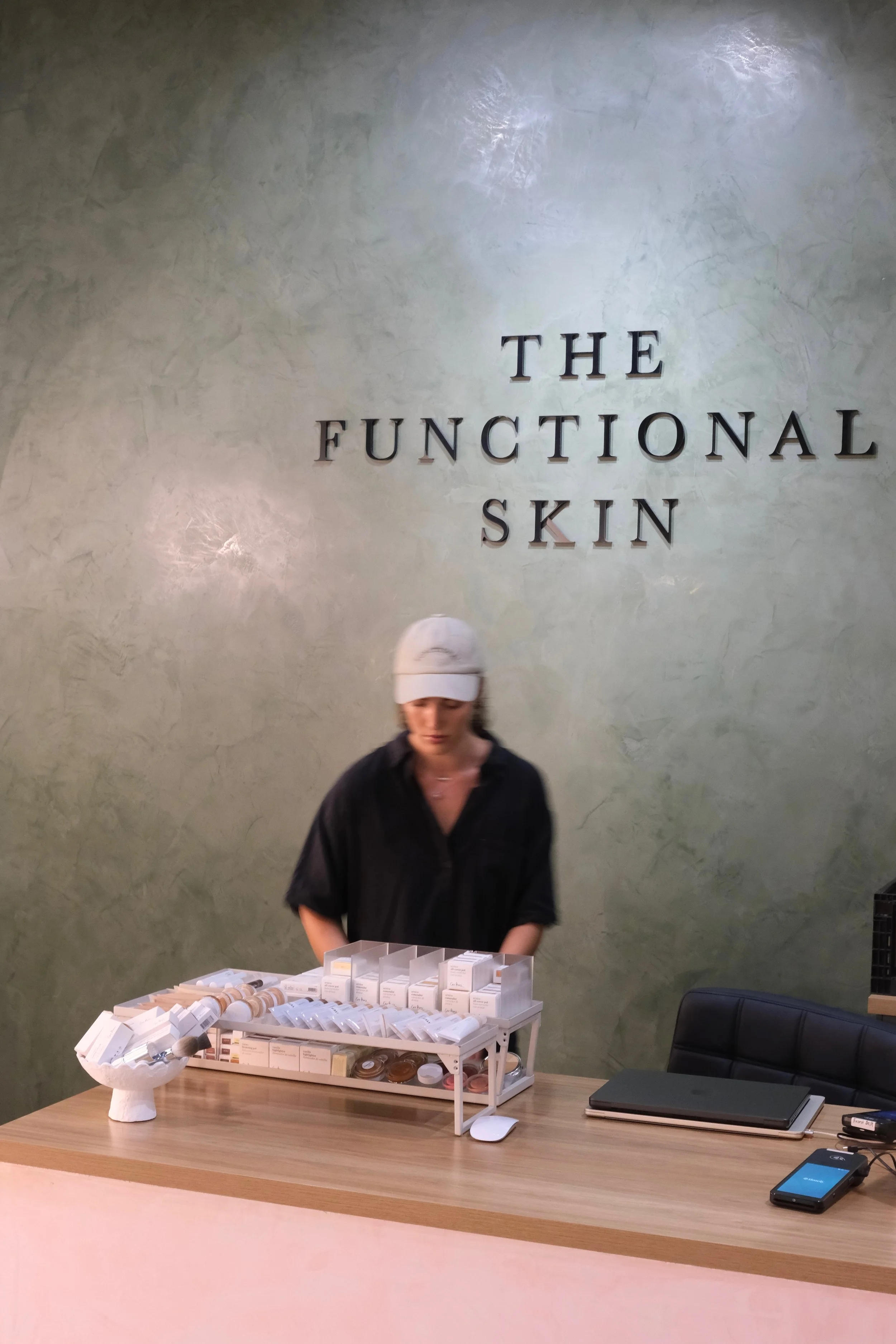 How Your Hormones Affect Your Skin Throughout Your Menstrual Cycle