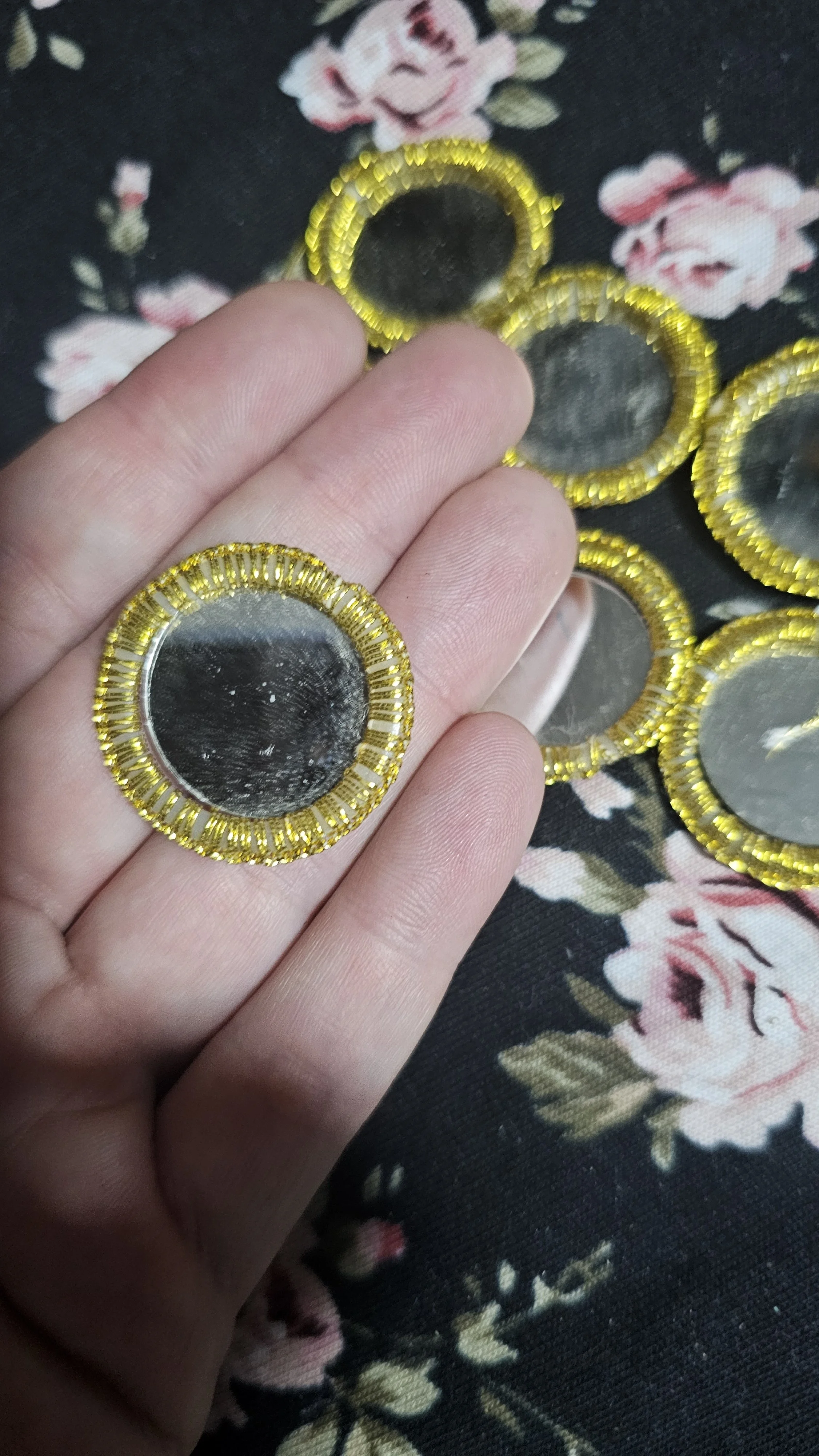 Mirror Gold x7 peices