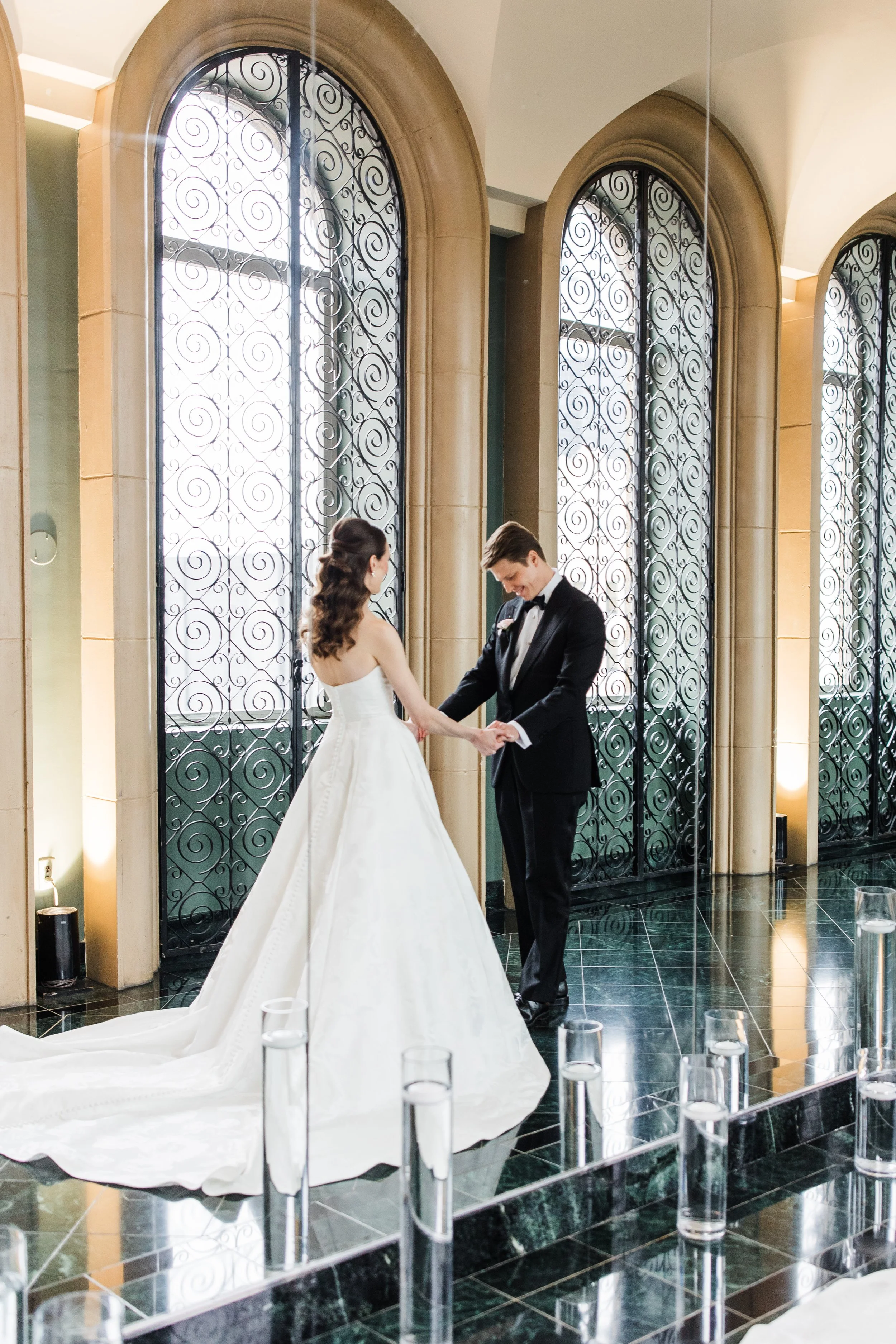 BrownWeddingSneaksFortWorthClubTX-104.jpg