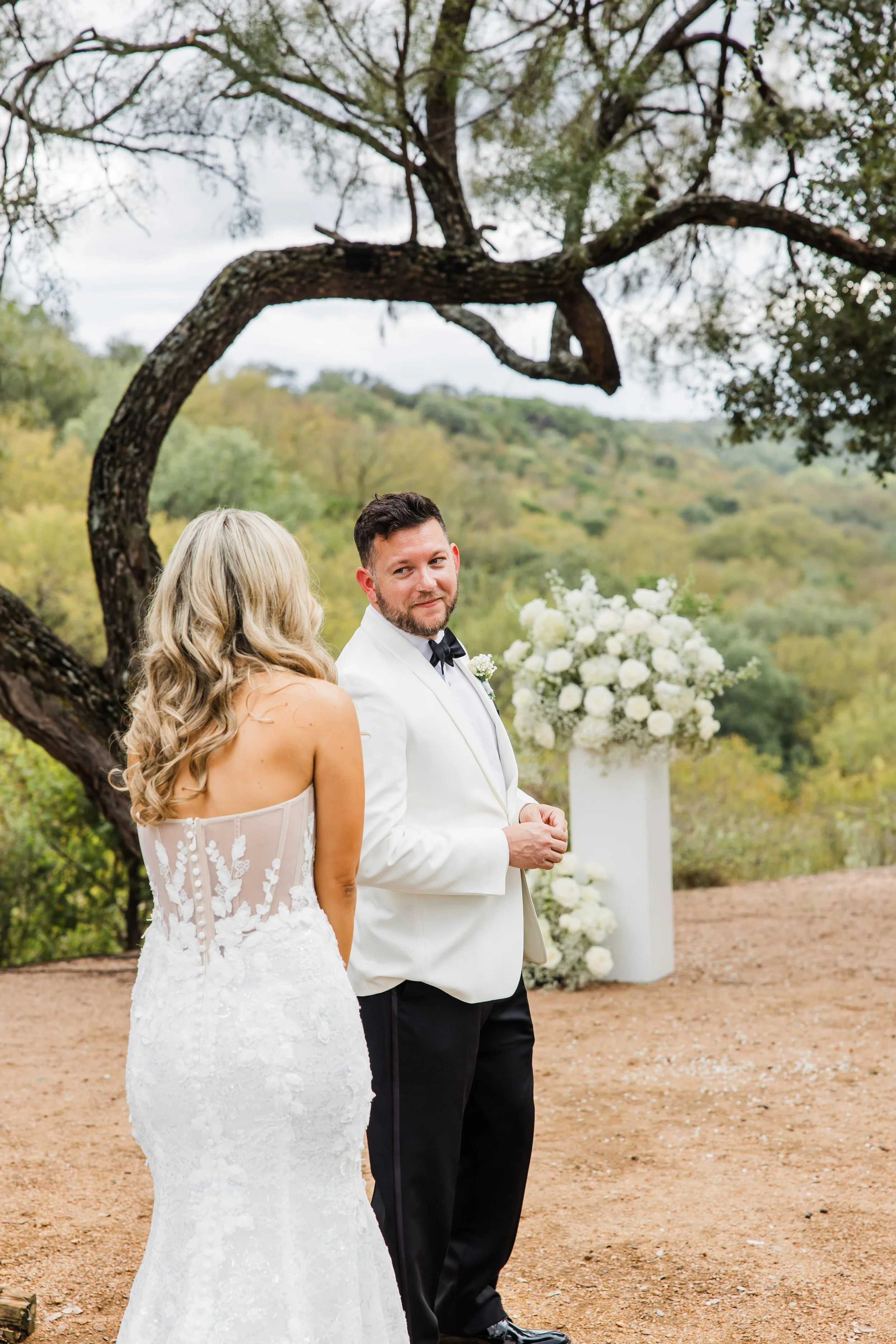 WallWeddingRestYourselfRiverRanchMineralWellsTx-567.jpg