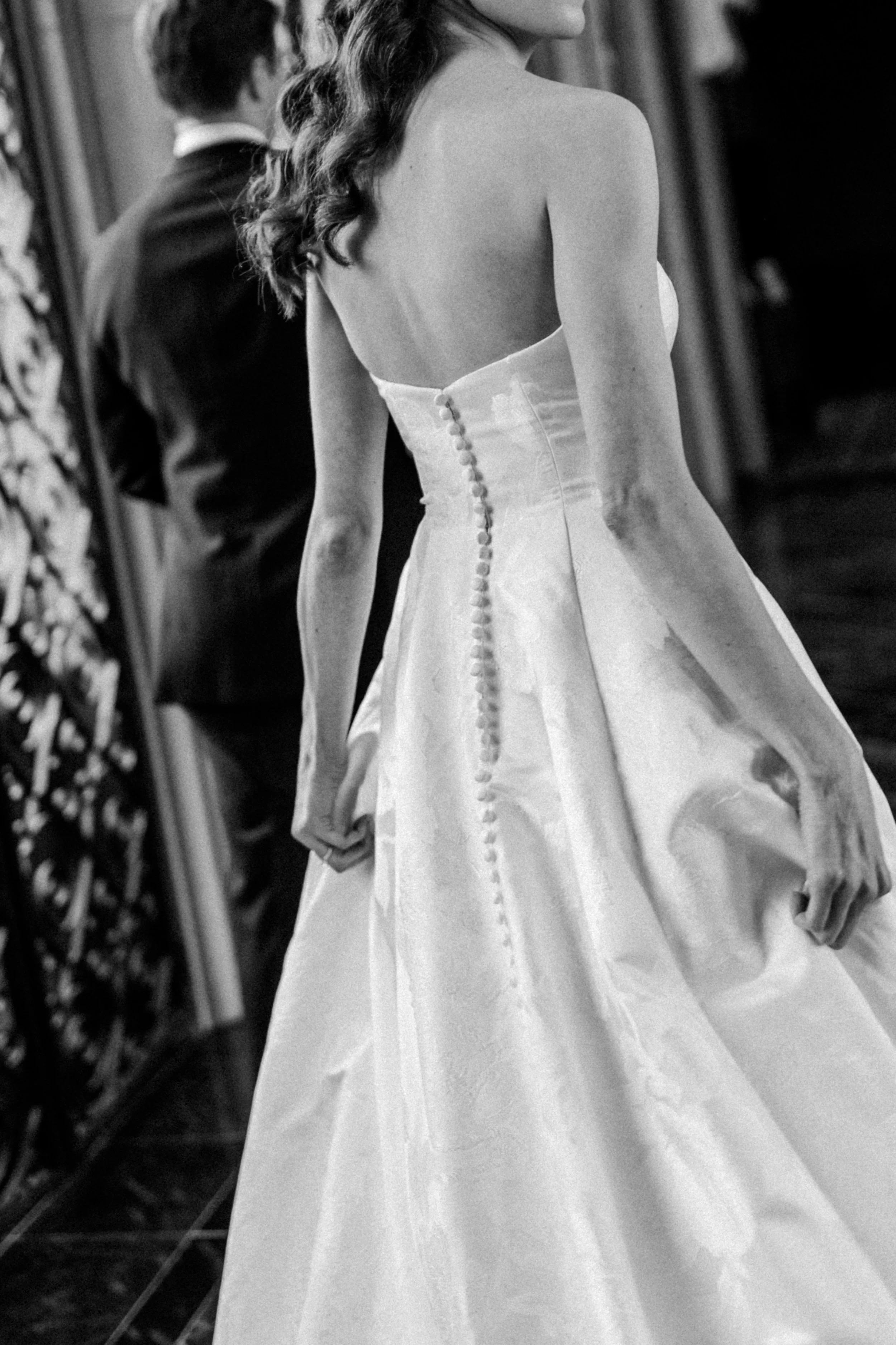 BrownWeddingSneaksFortWorthClubTX-139.jpg