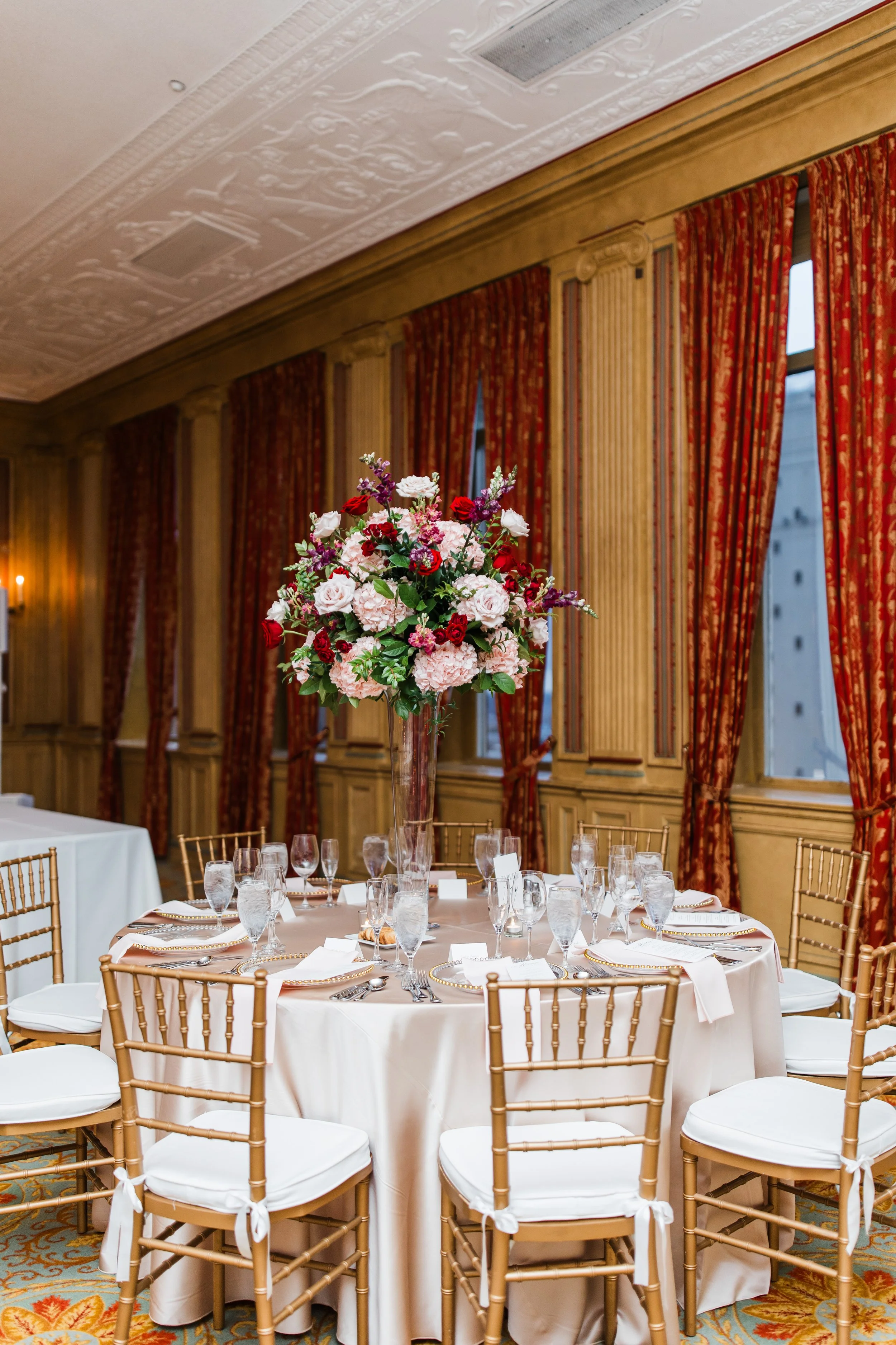 BrownWeddingSneaksFortWorthClubTX-396.jpg