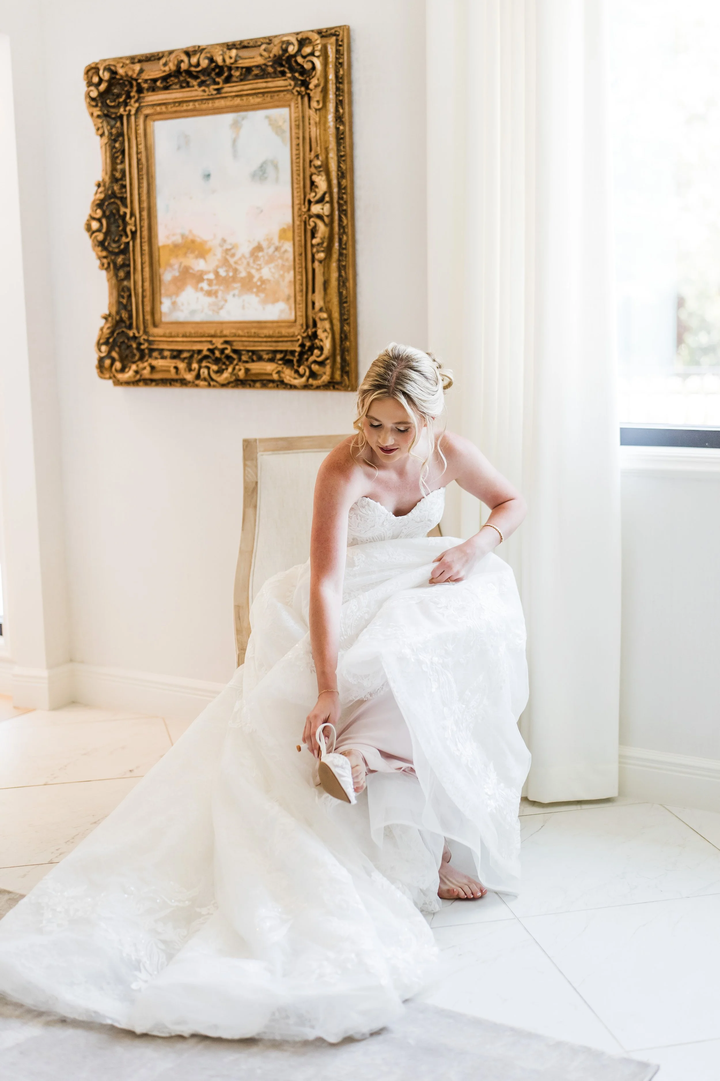 MooreWeddingSneaksTheReserveMartyBsBartonvilleTX-10.jpg