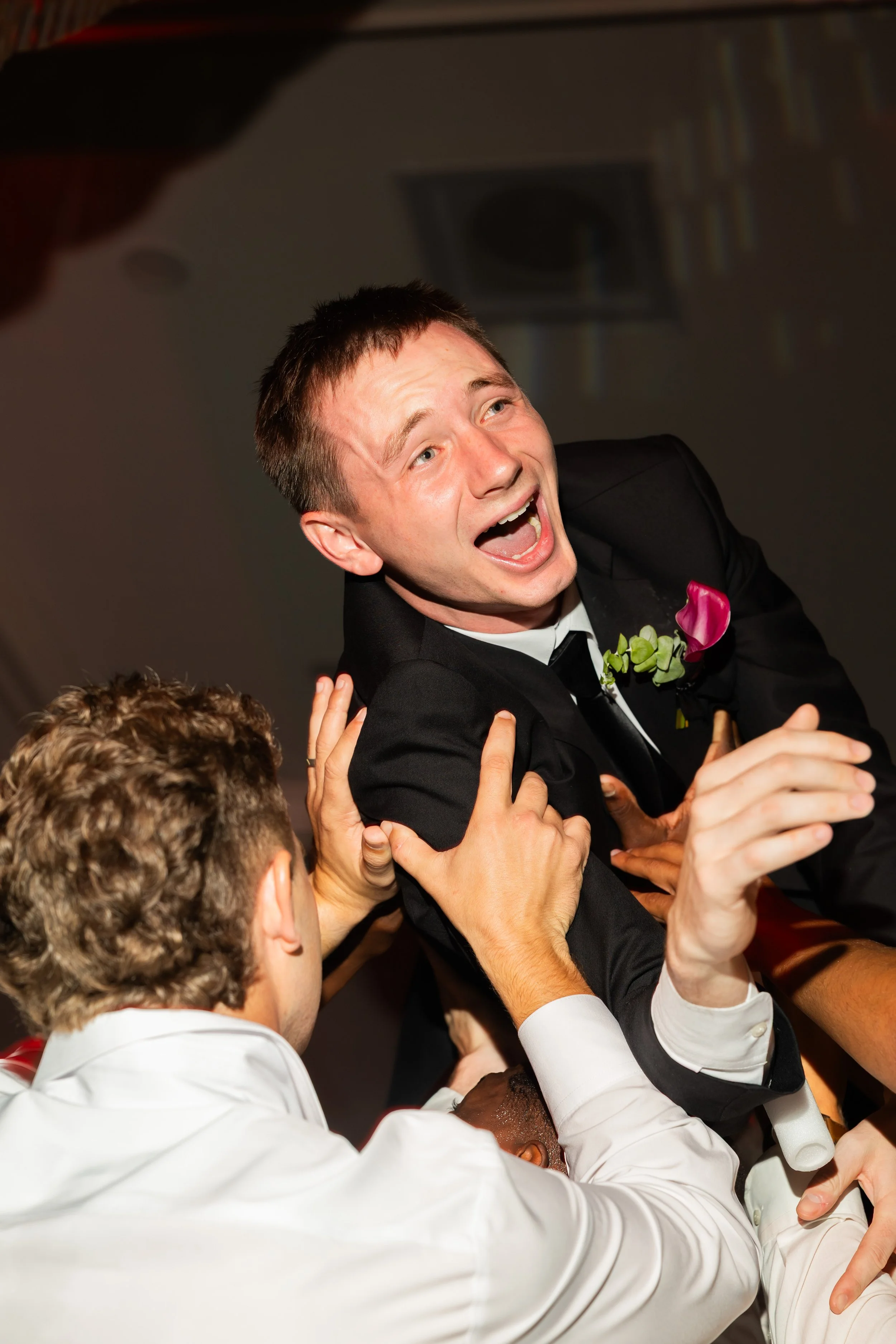 MooreWeddingSneaksTheReserveMartyBsBartonvilleTX-171.jpg