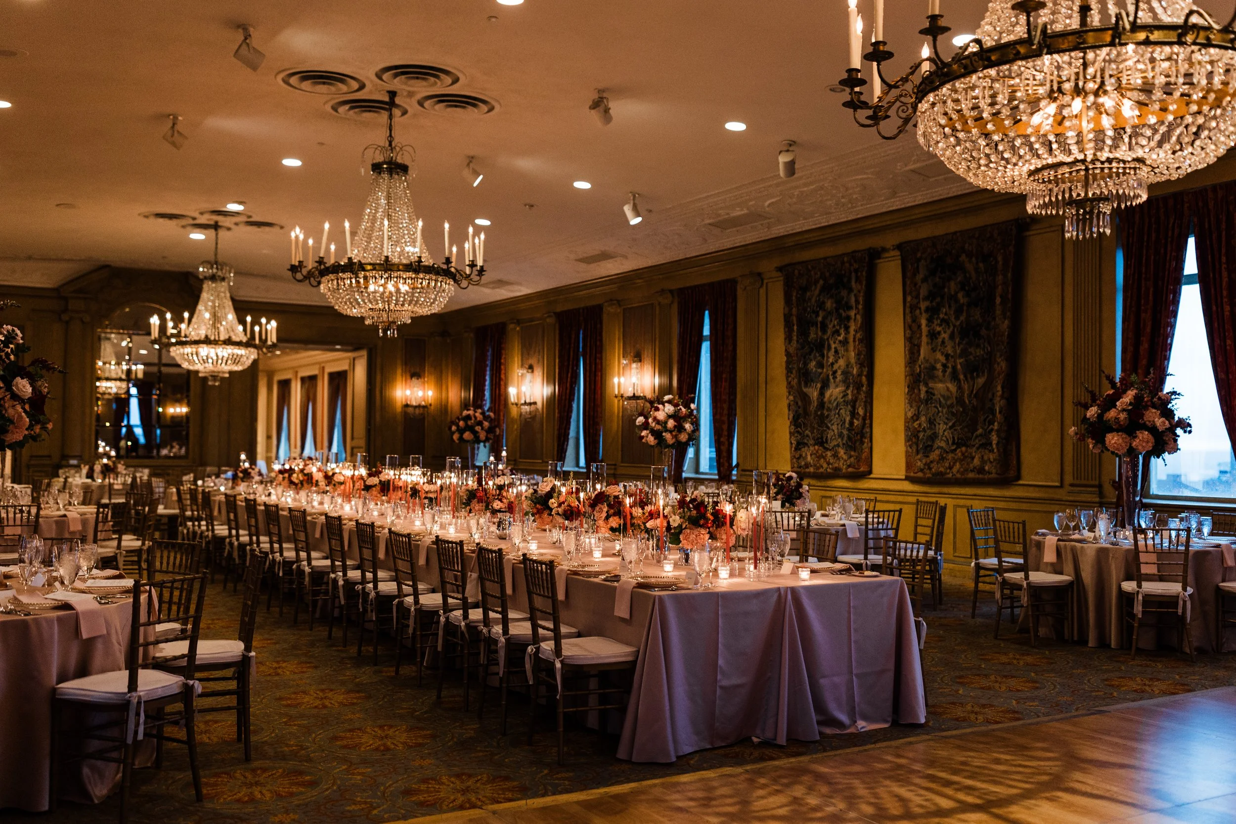 BrownWeddingSneaksFortWorthClubTX-419.jpg