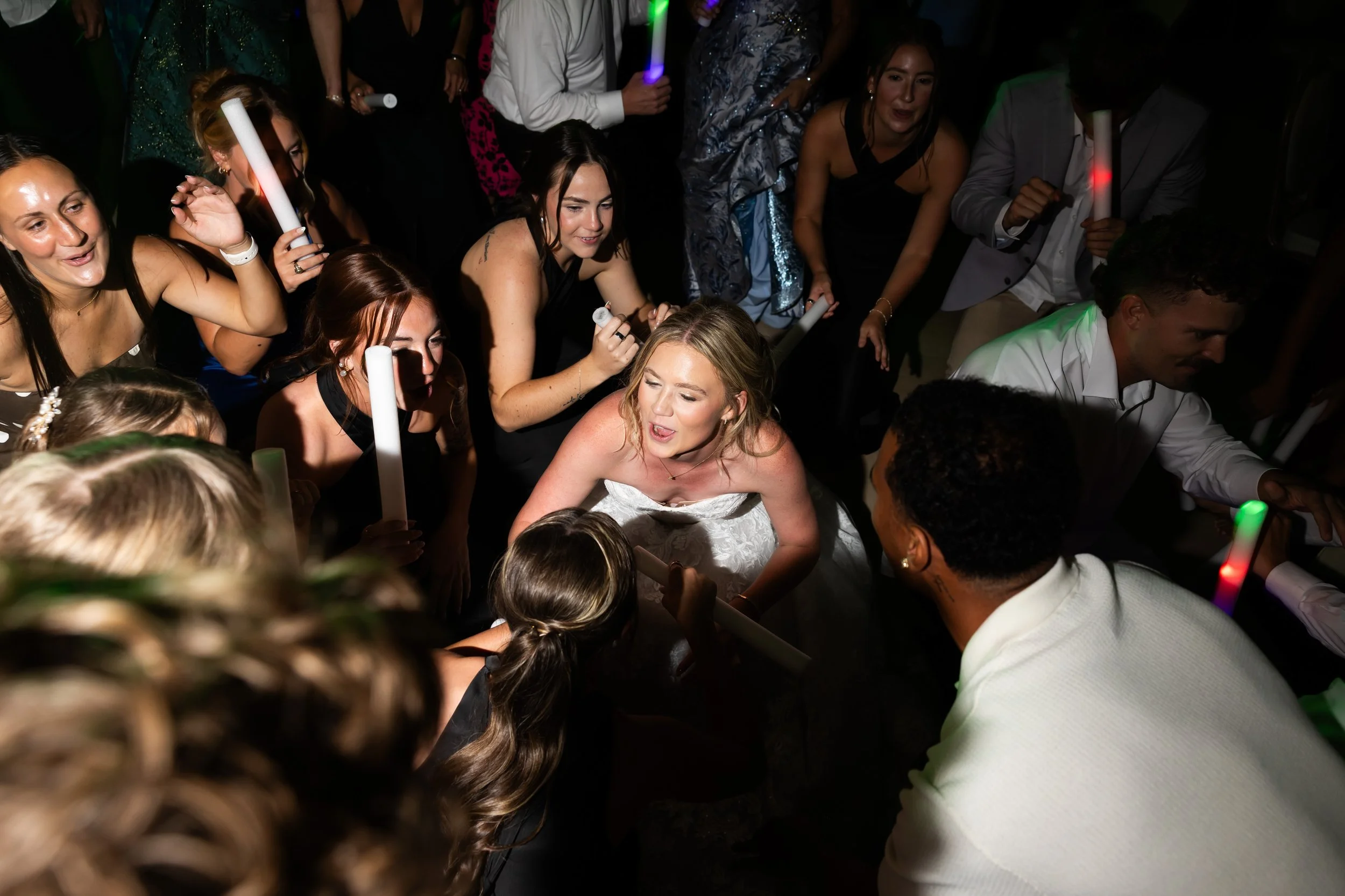 MooreWeddingSneaksTheReserveMartyBsBartonvilleTX-169.jpg
