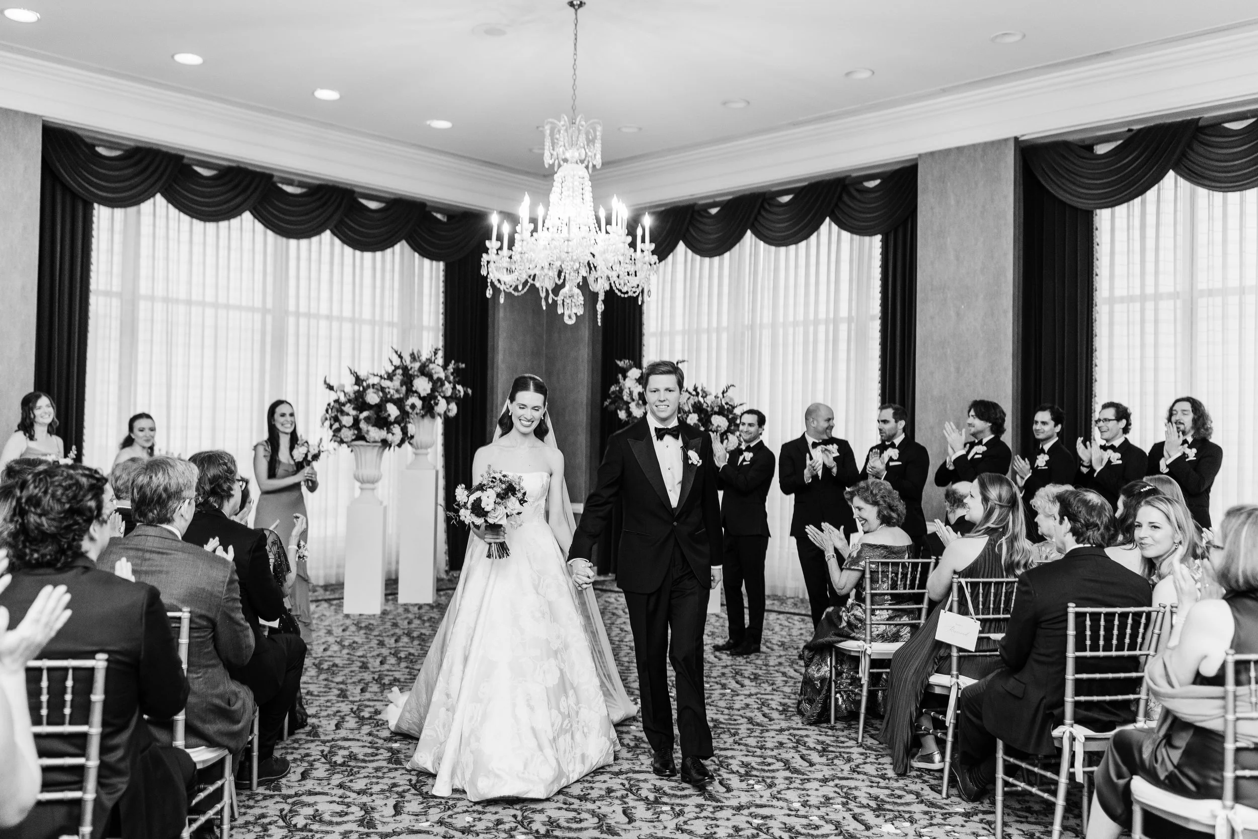 BrownWeddingSneaksFortWorthClubTX-350.jpg