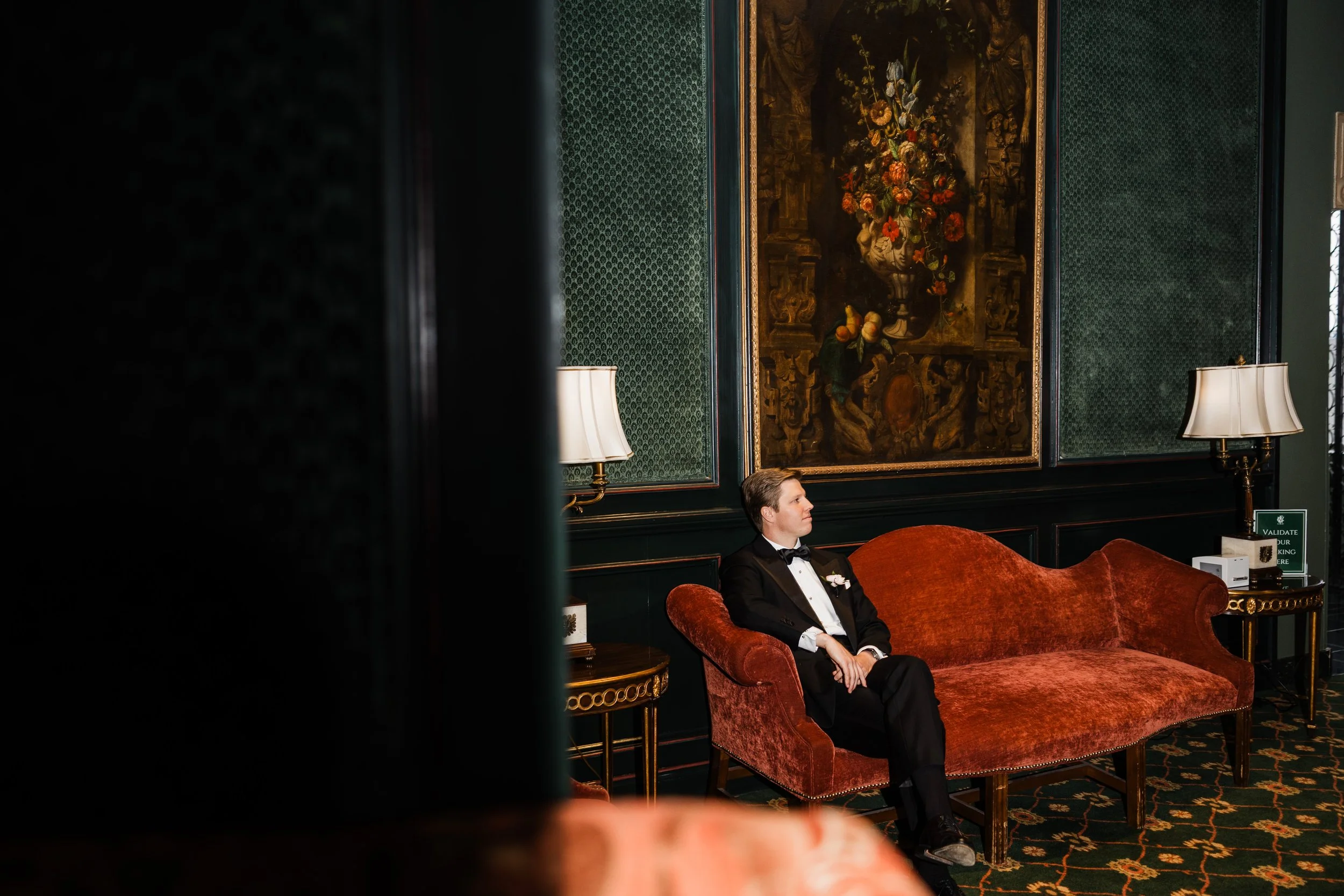 BrownWeddingSneaksFortWorthClubTX-944.jpg