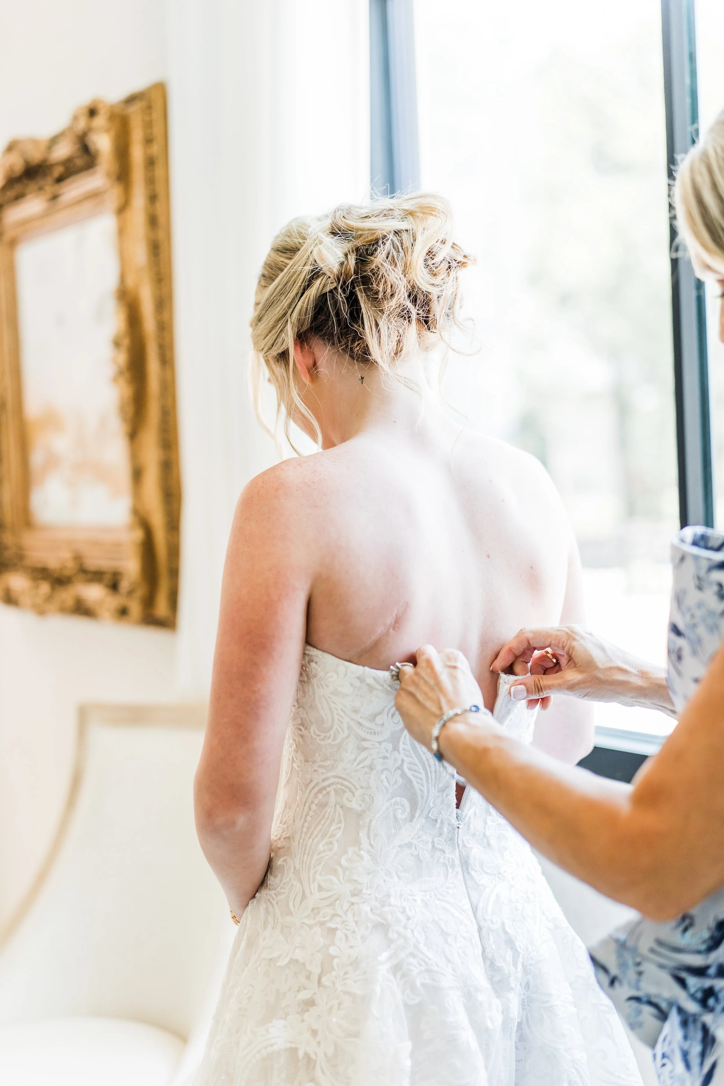 MooreWeddingSneaksTheReserveMartyBsBartonvilleTX-5.jpg