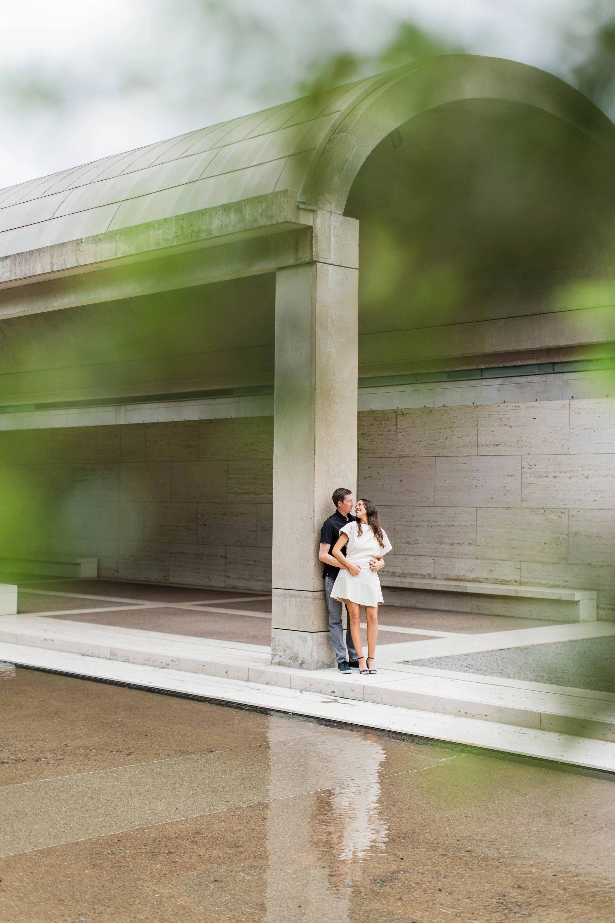 Amber+JoelEngagementsDowntownKimbellFWTX-124.jpg