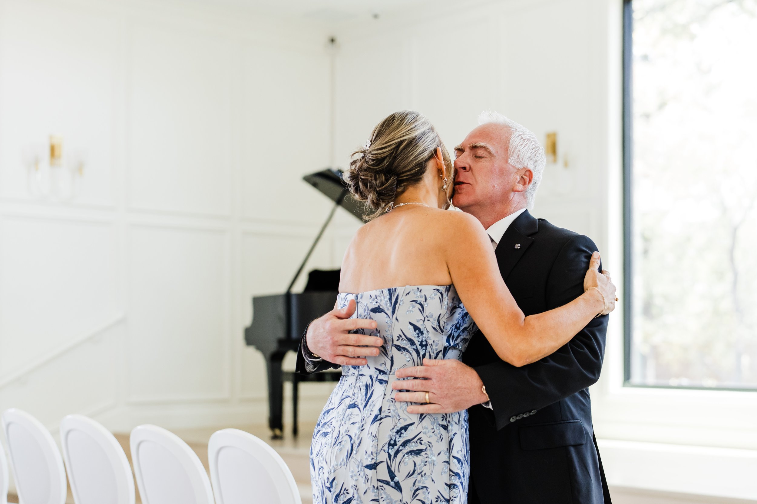 MooreWeddingSneaksTheReserveMartyBsBartonvilleTX-19.jpg