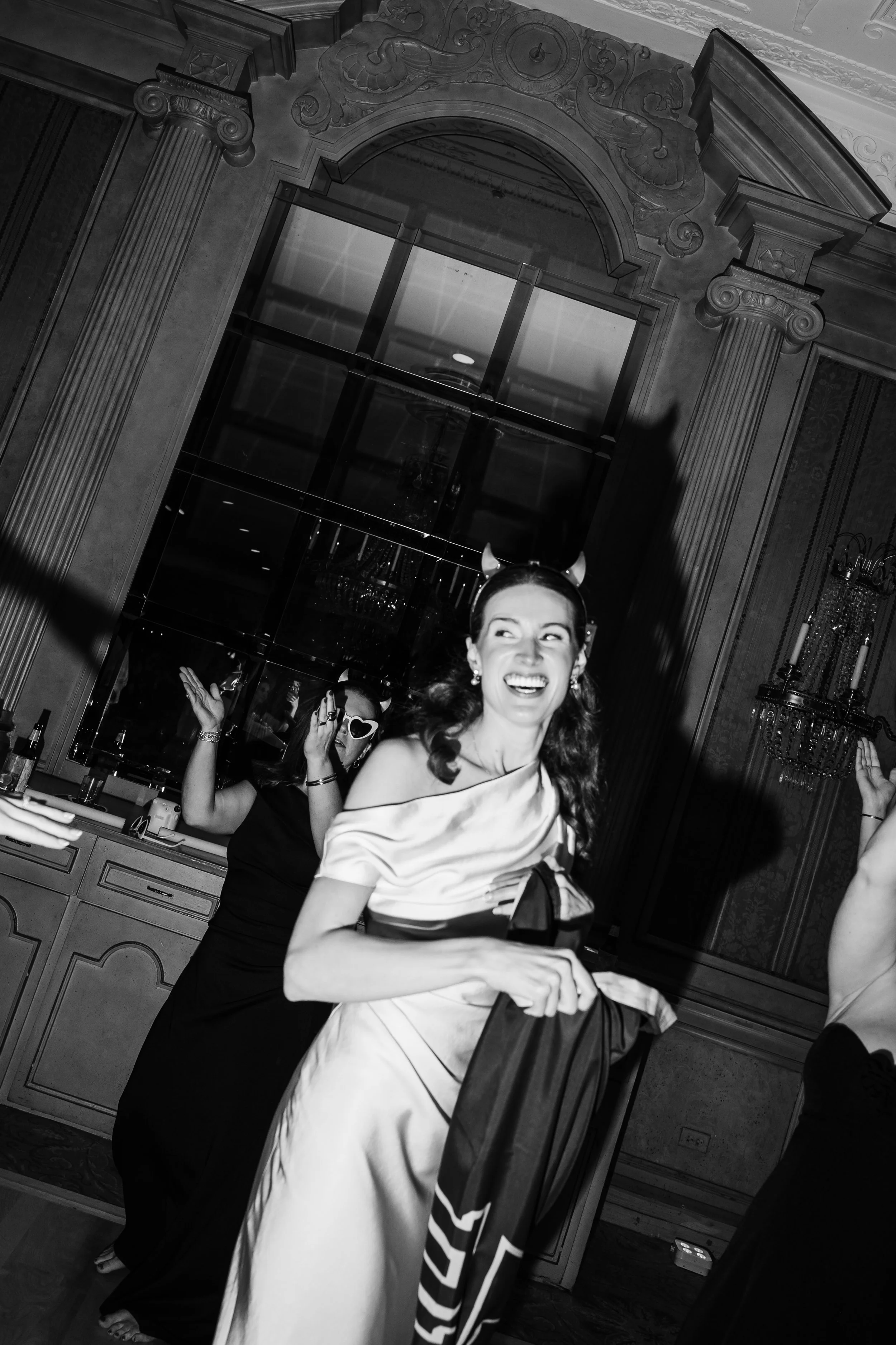 BrownWeddingSneaksFortWorthClubTX-1469.jpg