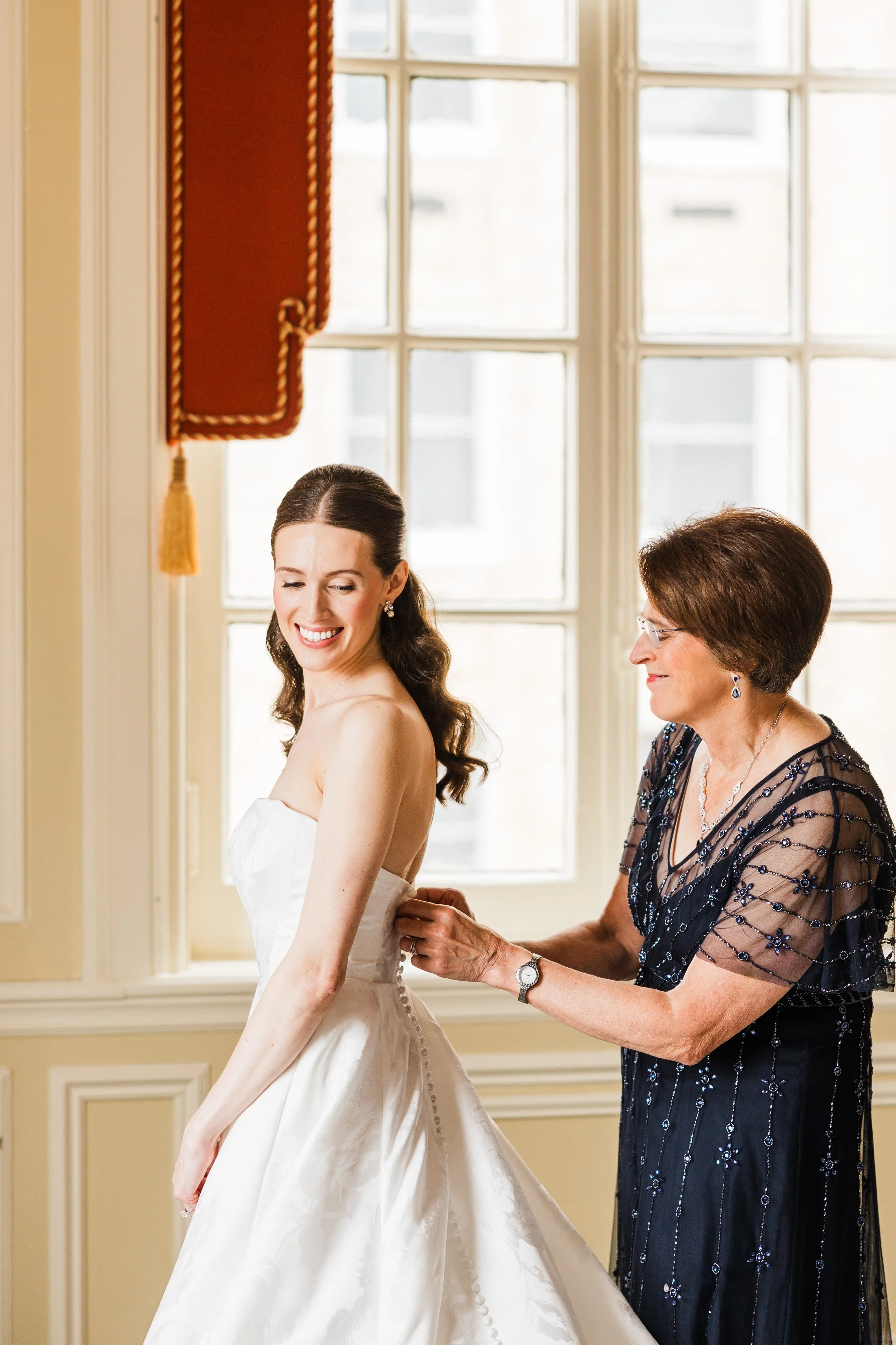 BrownWeddingSneaksFortWorthClubTX-736.jpg