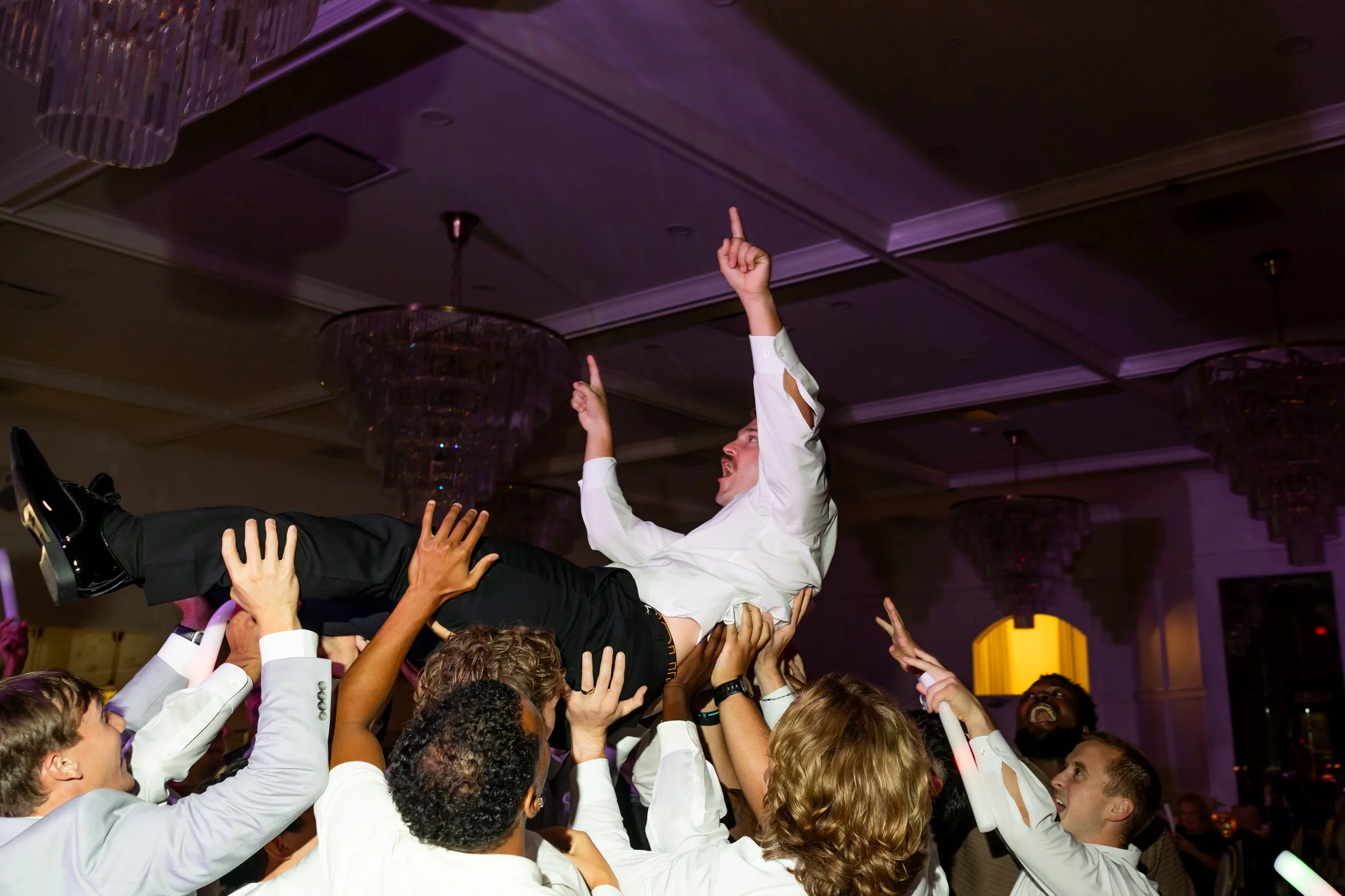 MooreWeddingSneaksTheReserveMartyBsBartonvilleTX-172.jpg