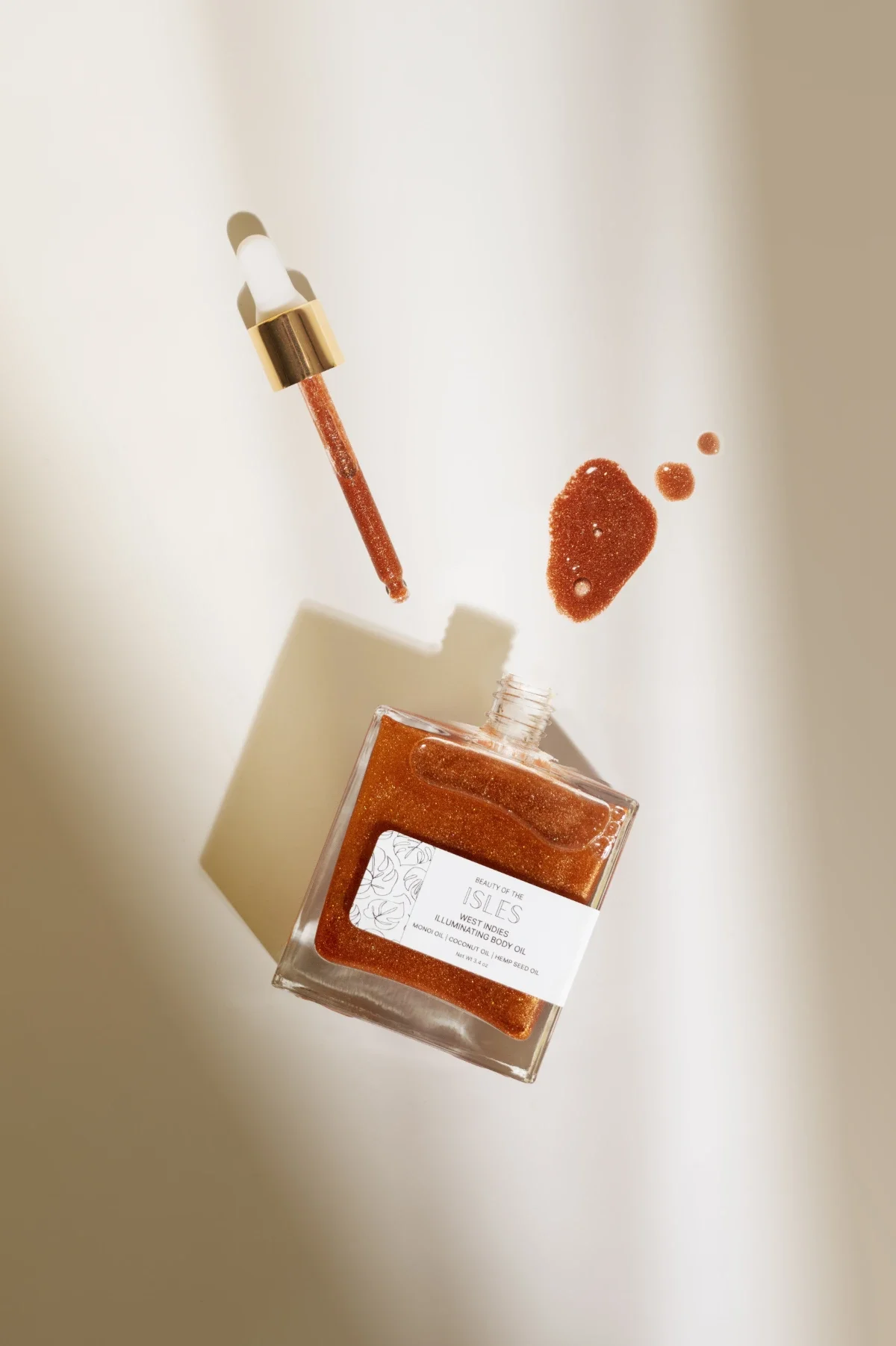 bodycare-product-photography-body-oil-bottle-packaging-105.webp