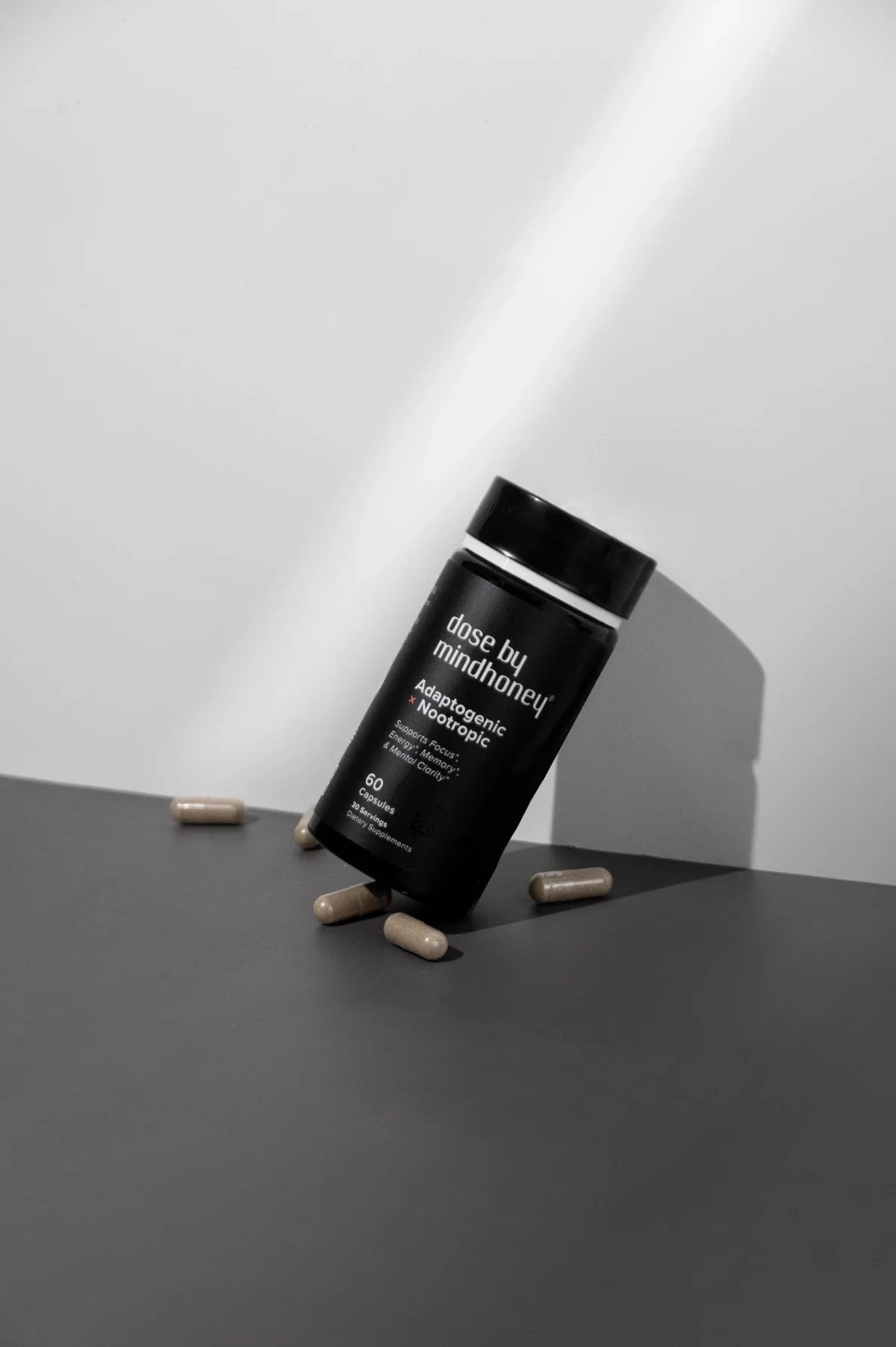 wellness-product-photography-nootropic-capsules-packaging-3.webp