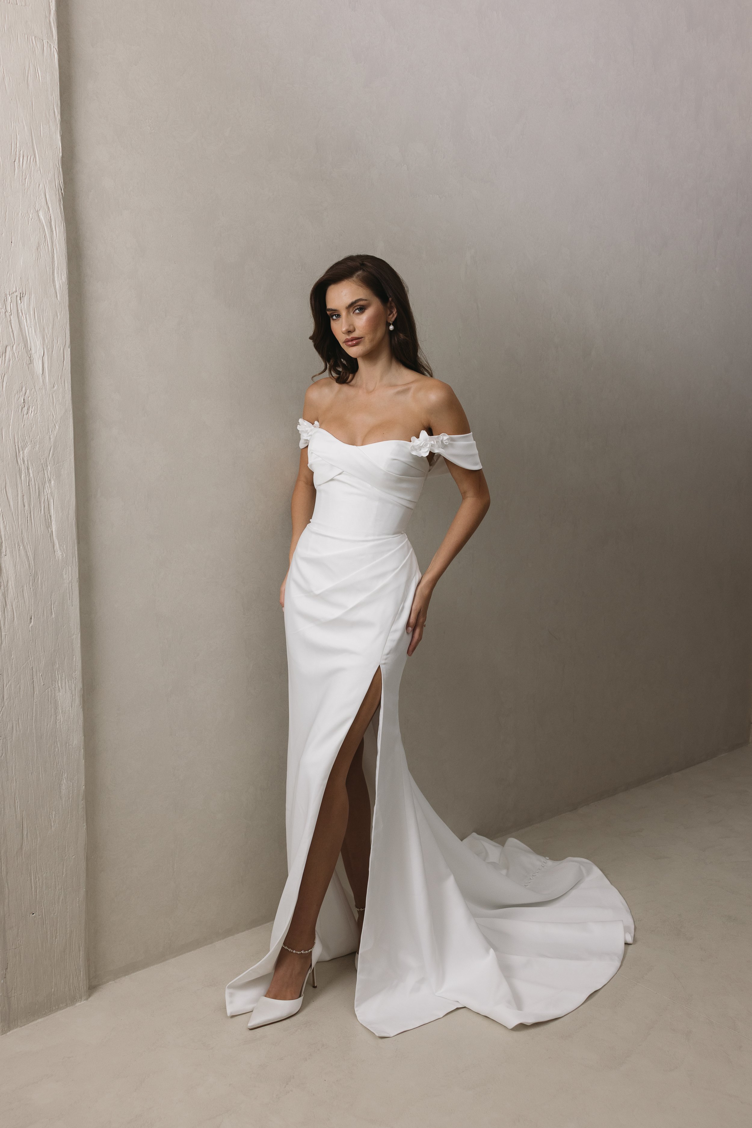 Luna - Nouvelle Collection by Trish Peng