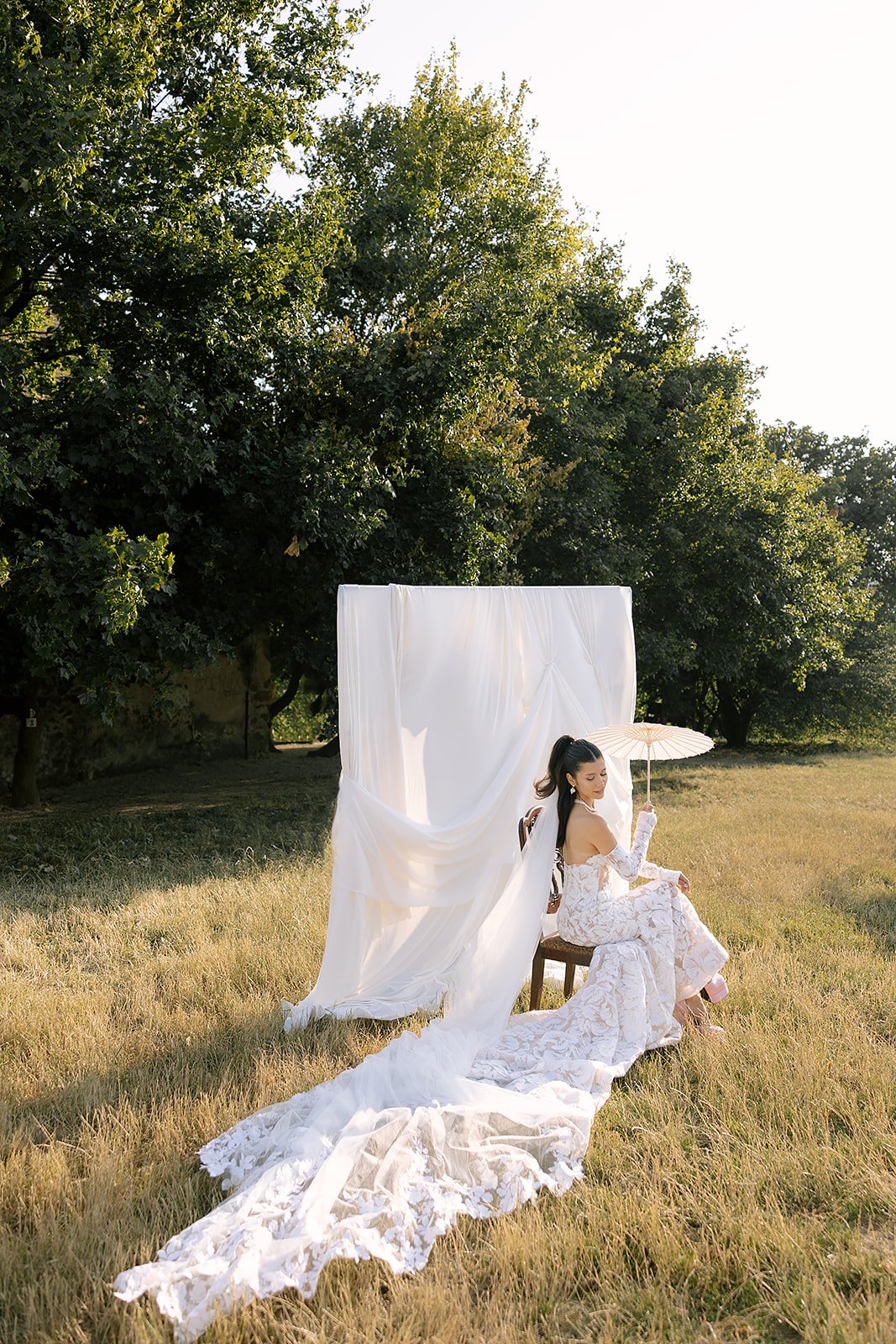 modern textil draping háttér esküvői kreatív fotózáson