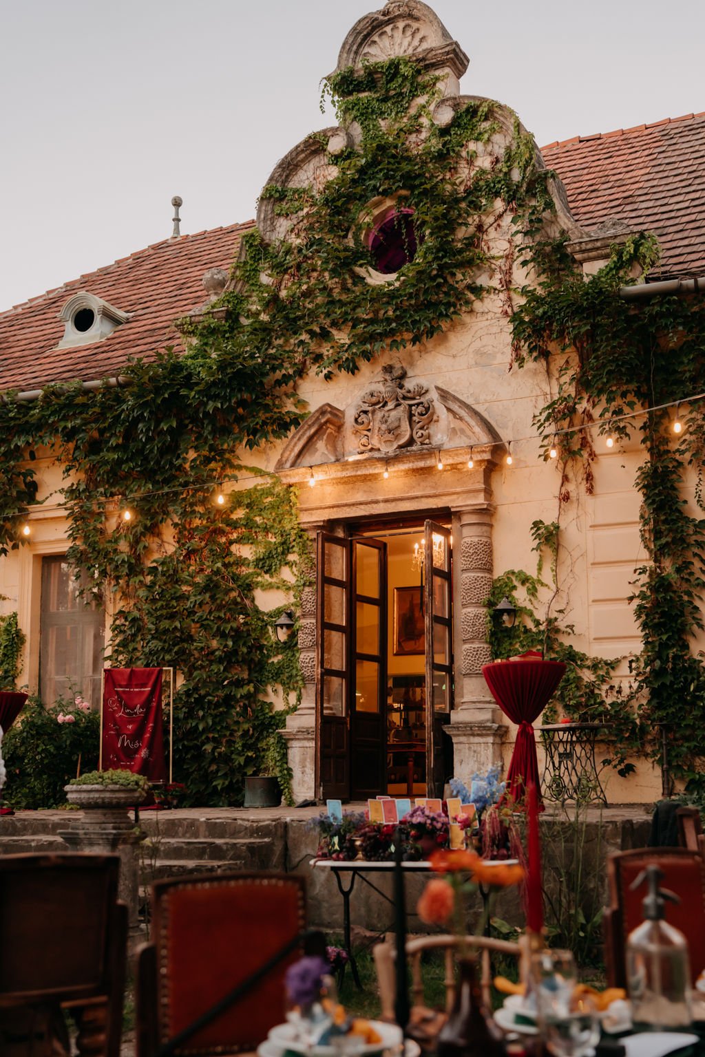 őszi esküvői dekoráció Öreg Tölgyfa fogadó MONA Design