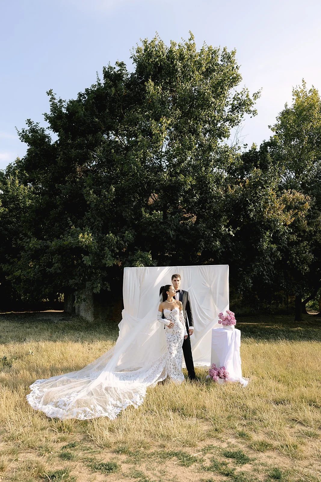 modern textil draping háttér esküvői kreatív fotózáson