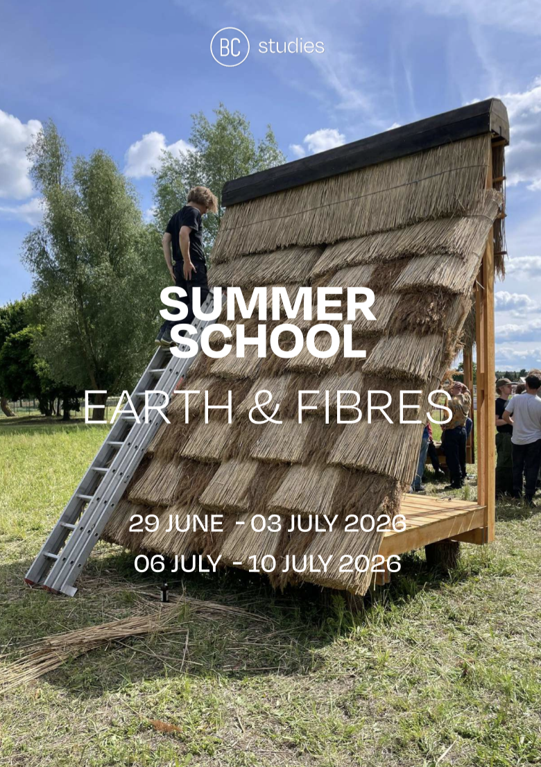 Summer School Bouwen met aarde en vezels